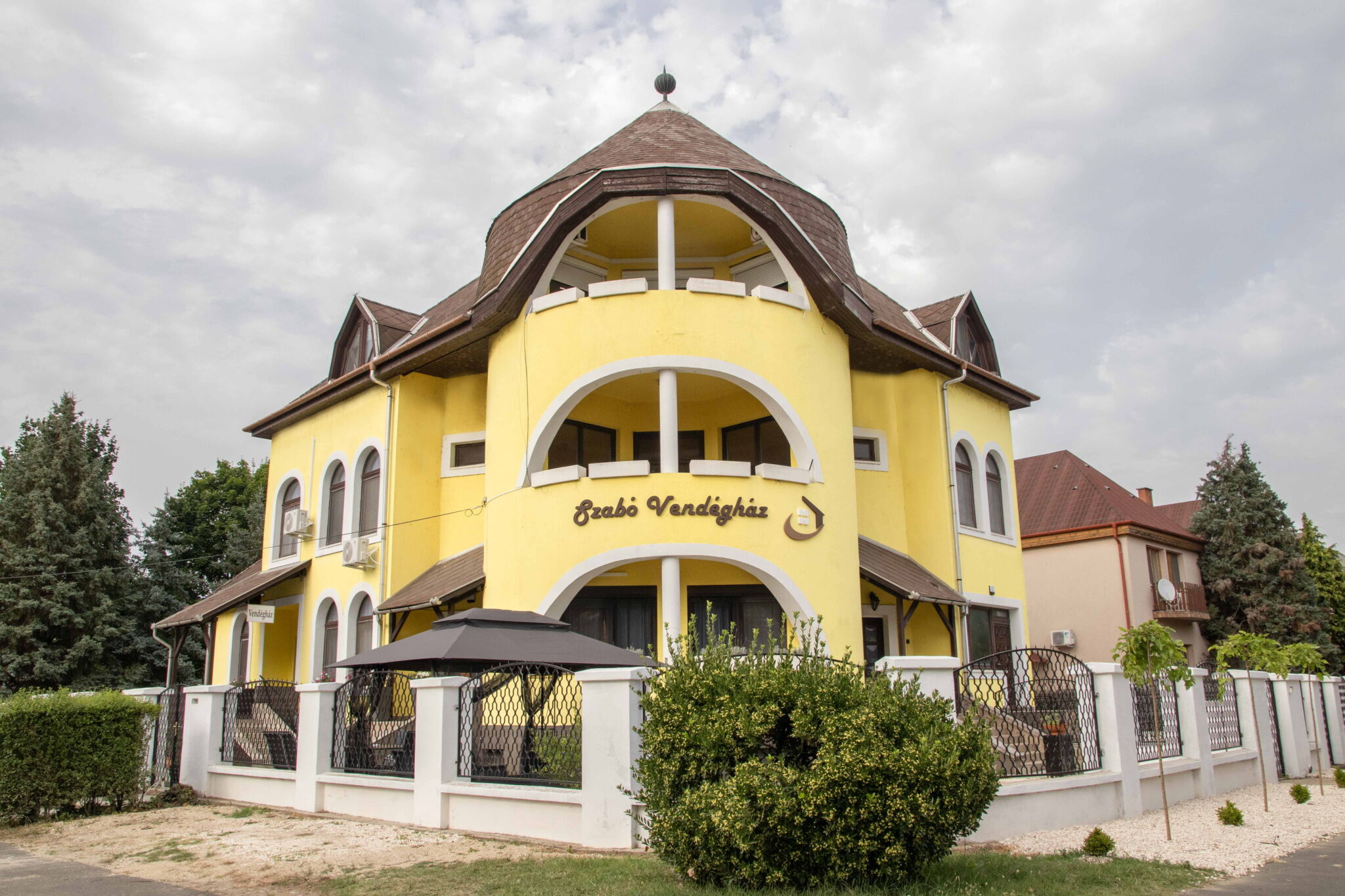 Szabo Vendeghaz Tiszafured
