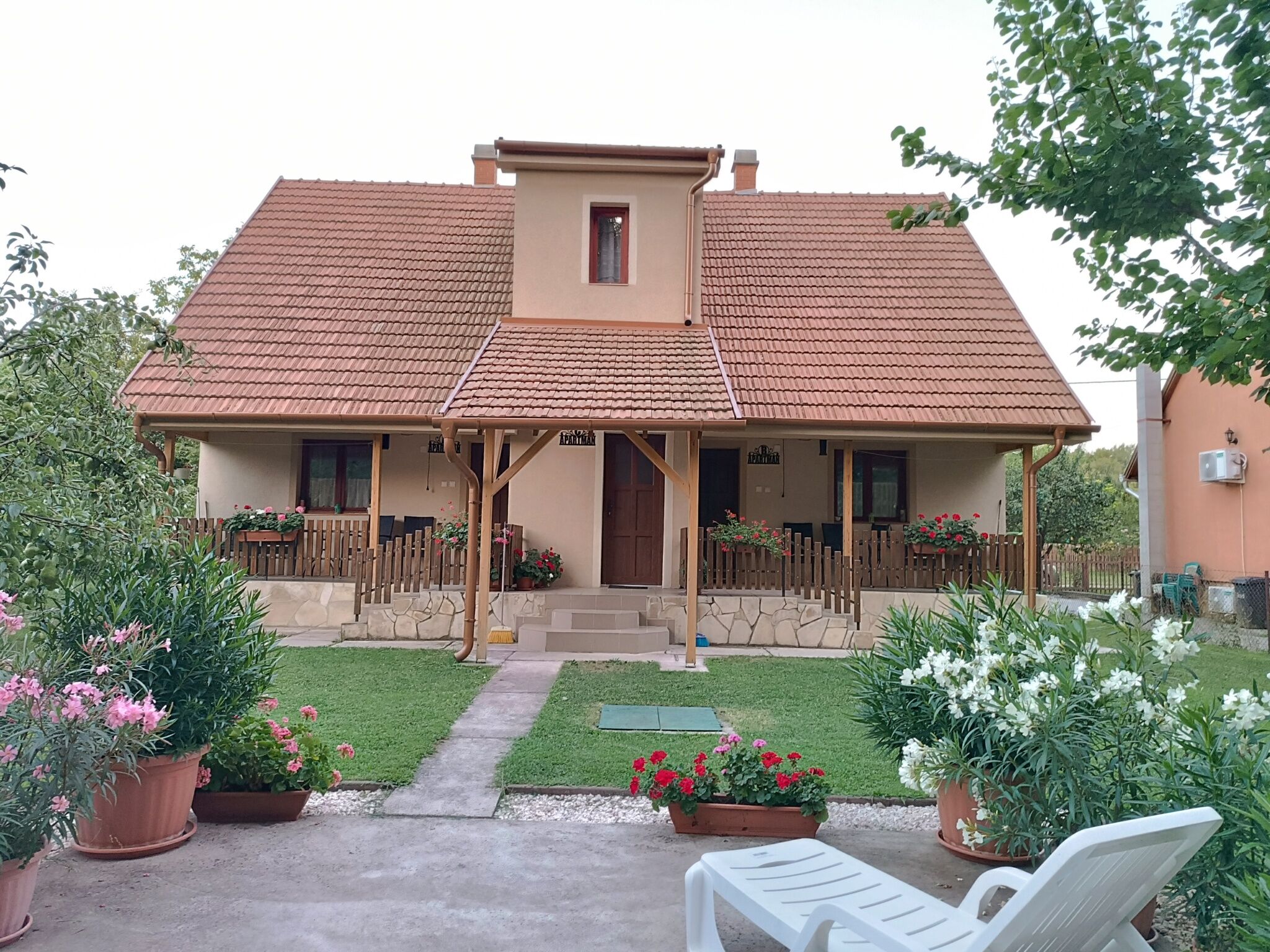 Matula Vendeghaz Tiszafured
