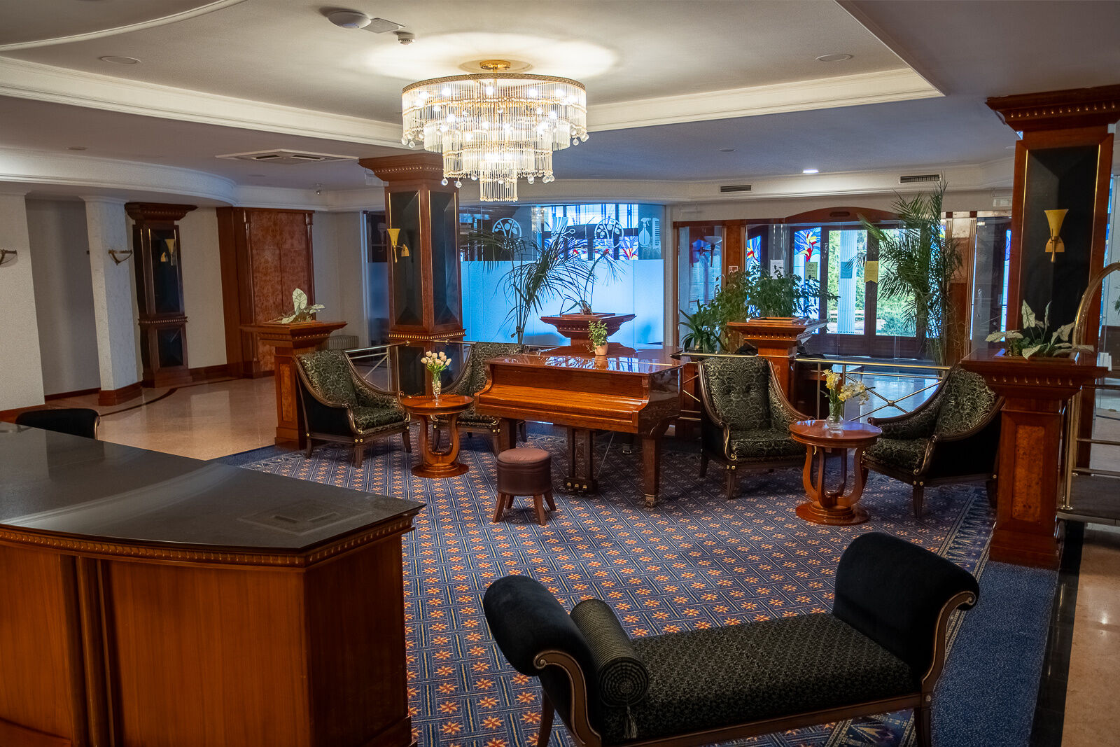 Hotel Golden Palace God