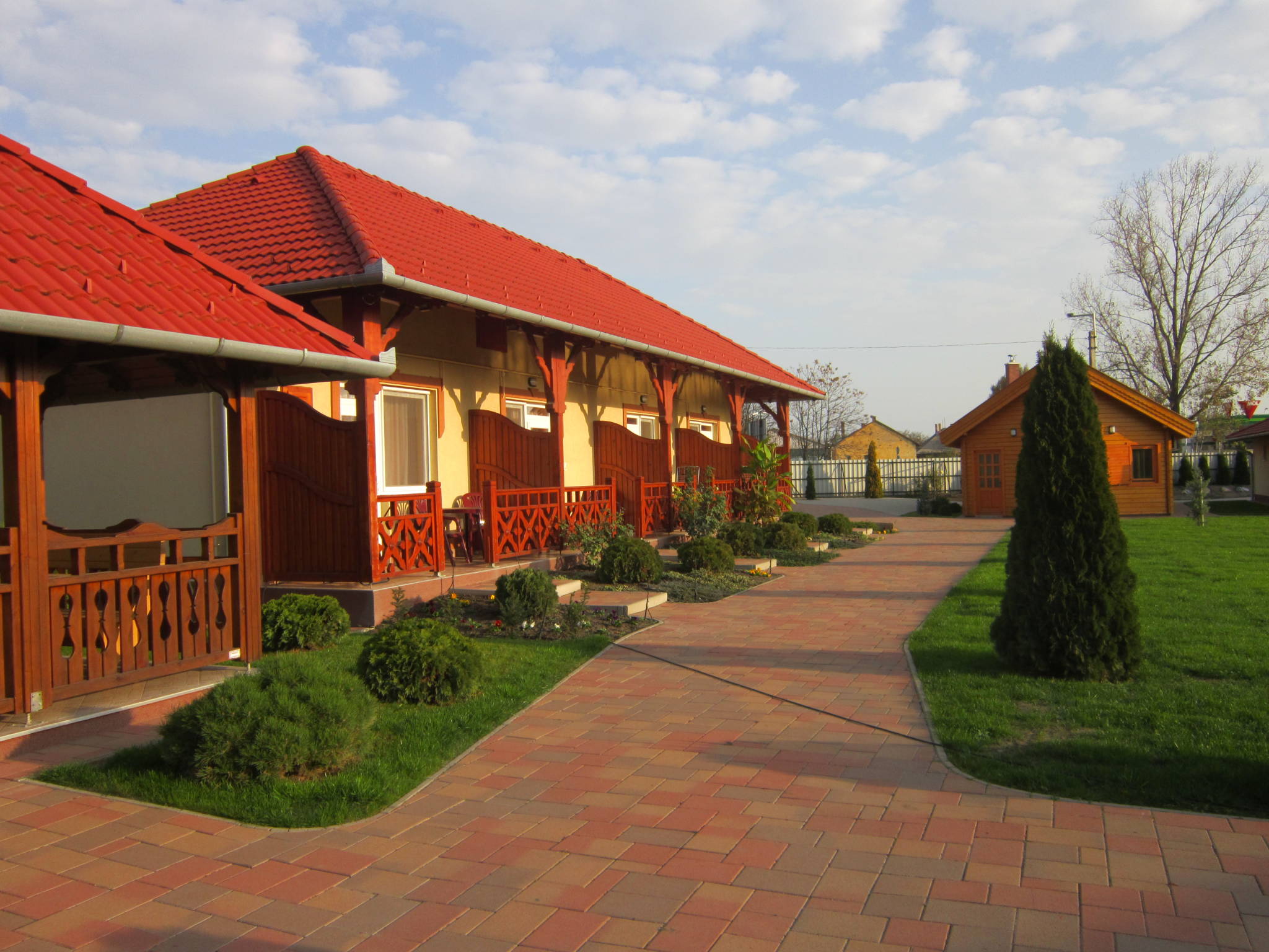 Hoforras Szallasok Cserkeszolo