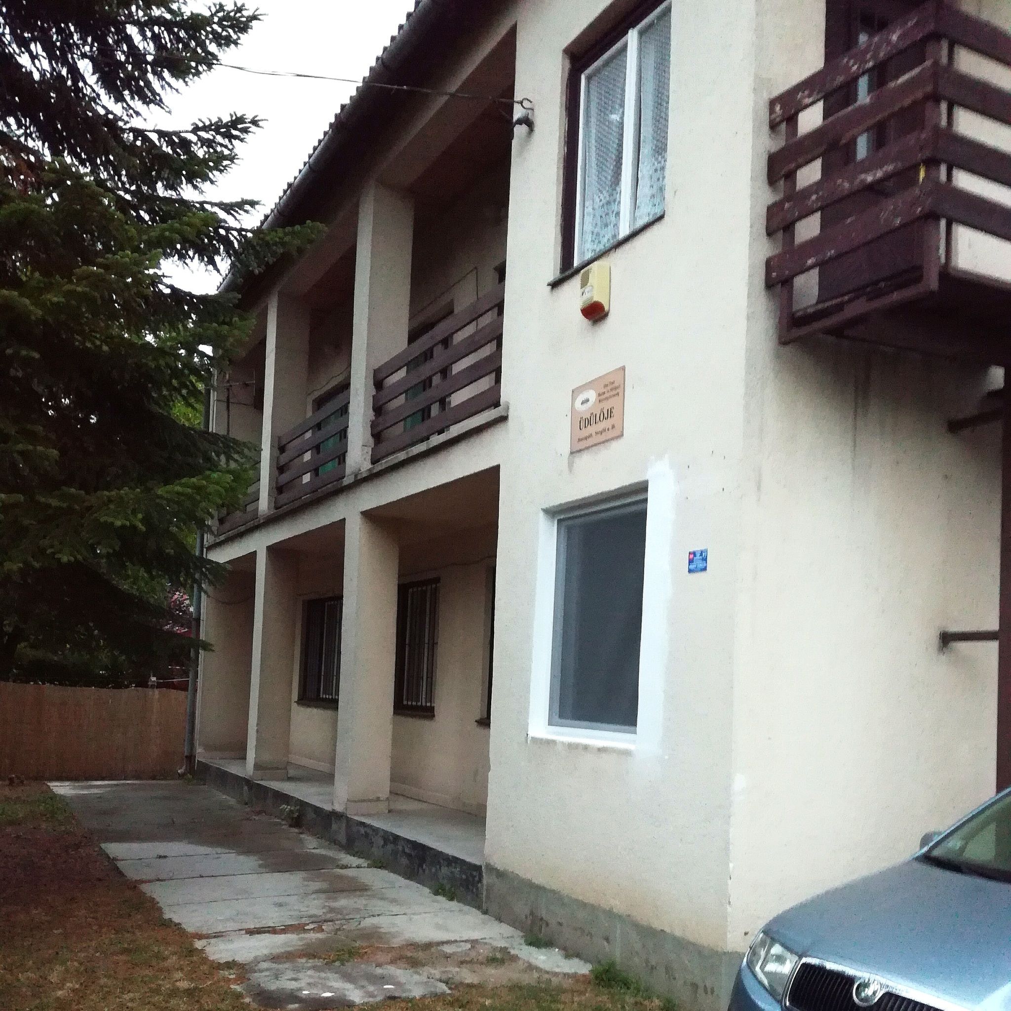 Szegfu Udulohaz Jaszapati