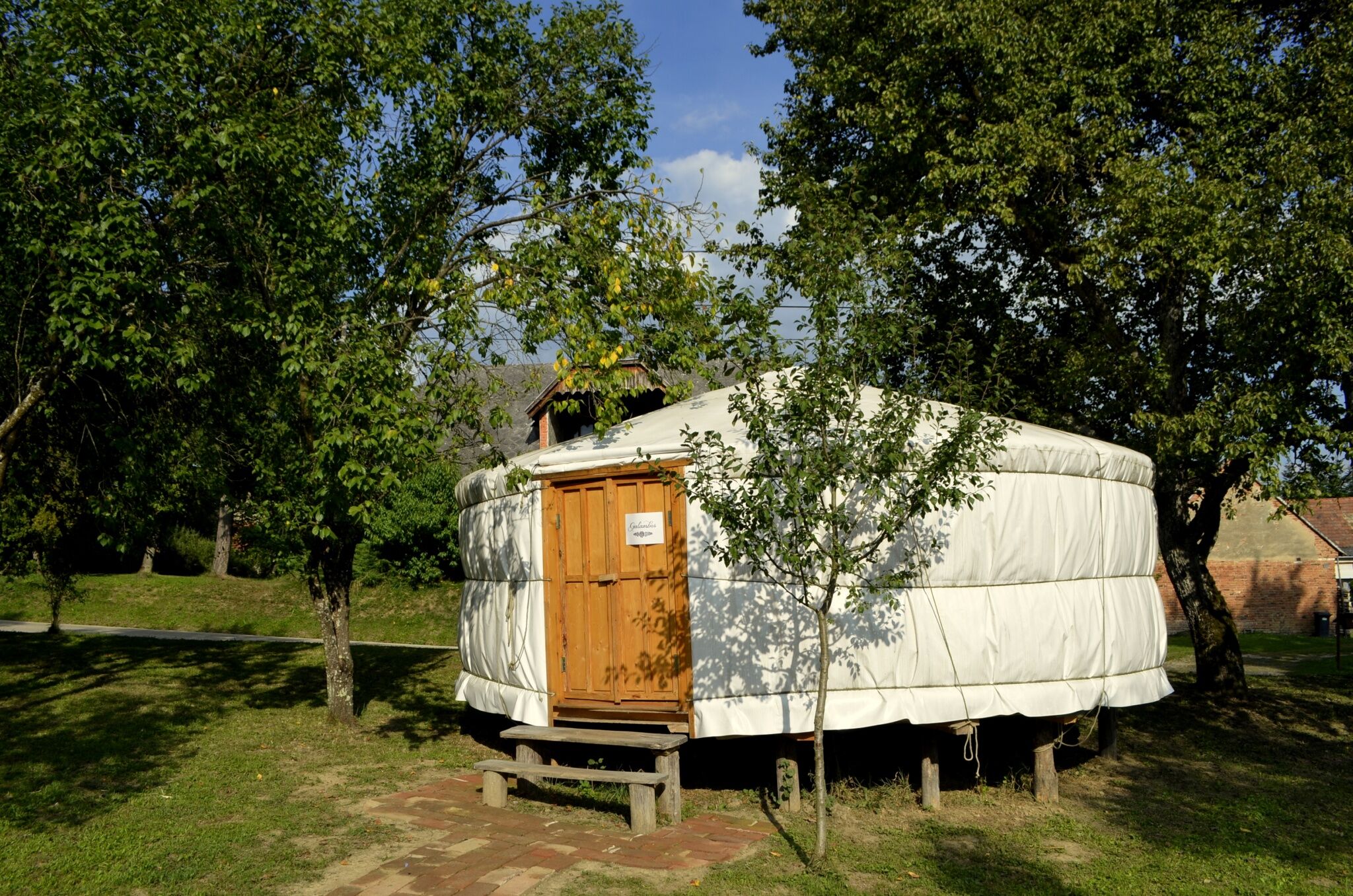 Orallo Szer Kemping Oriszentpeter