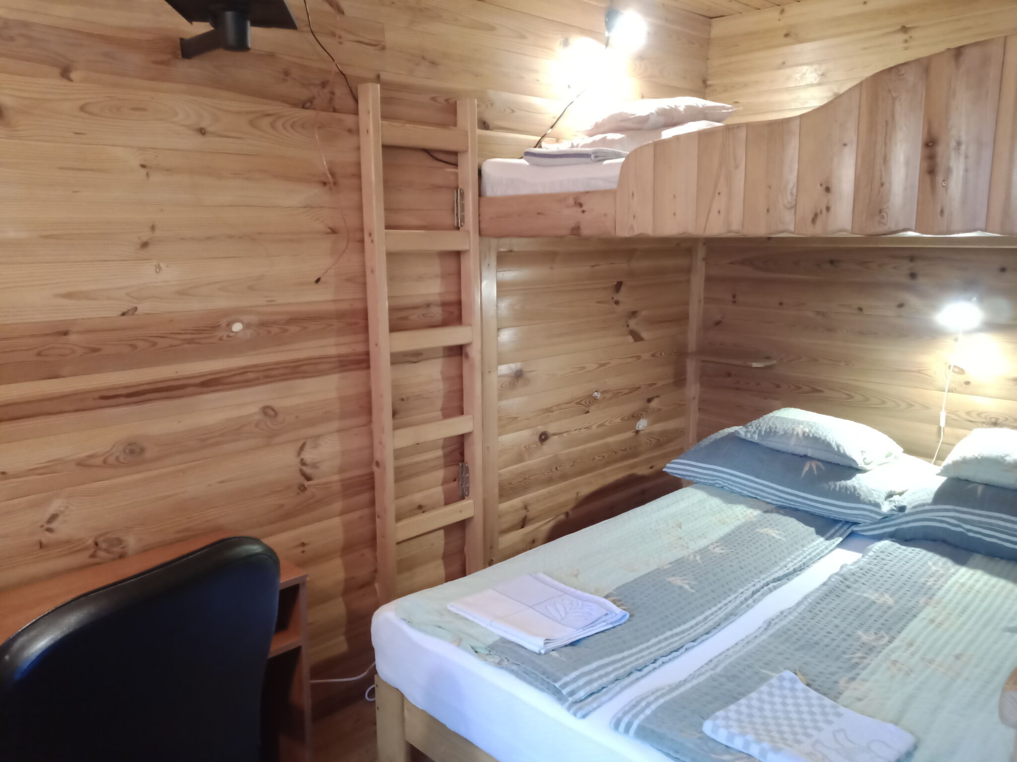 Hajnal Apartman Eger