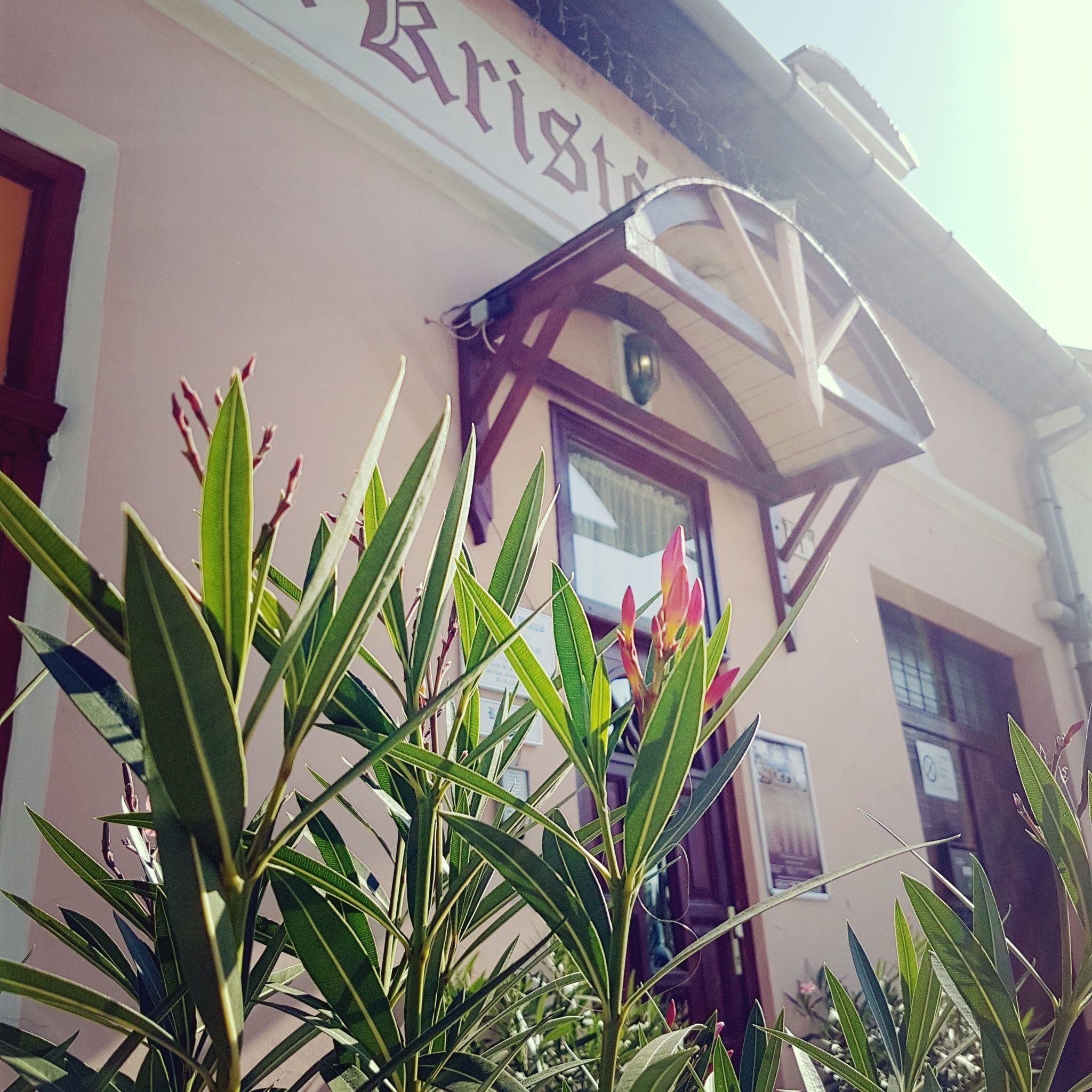 St. Kristof Apartman Eger