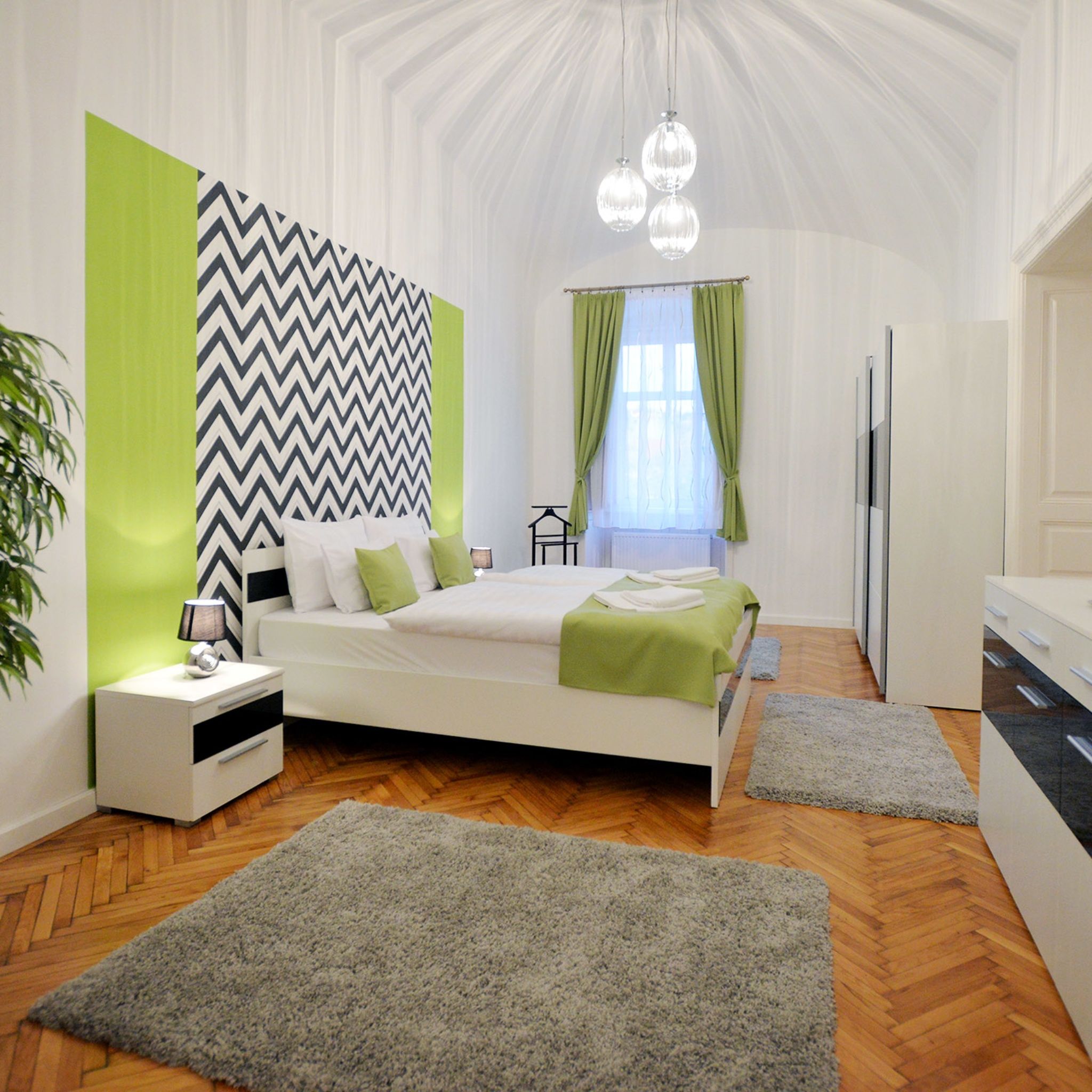 Varkapitany Apartman Eger