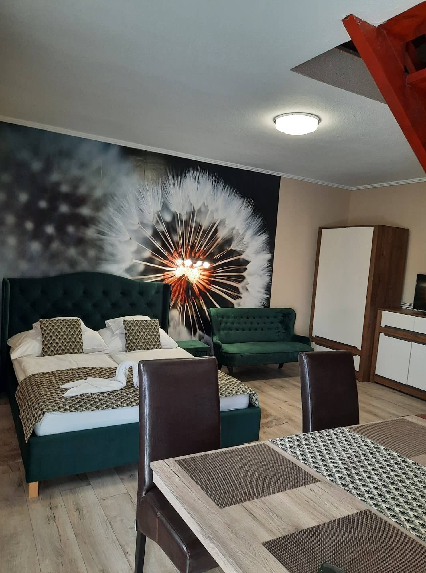 Kek Laguna Wellness Apartman Egerszalók