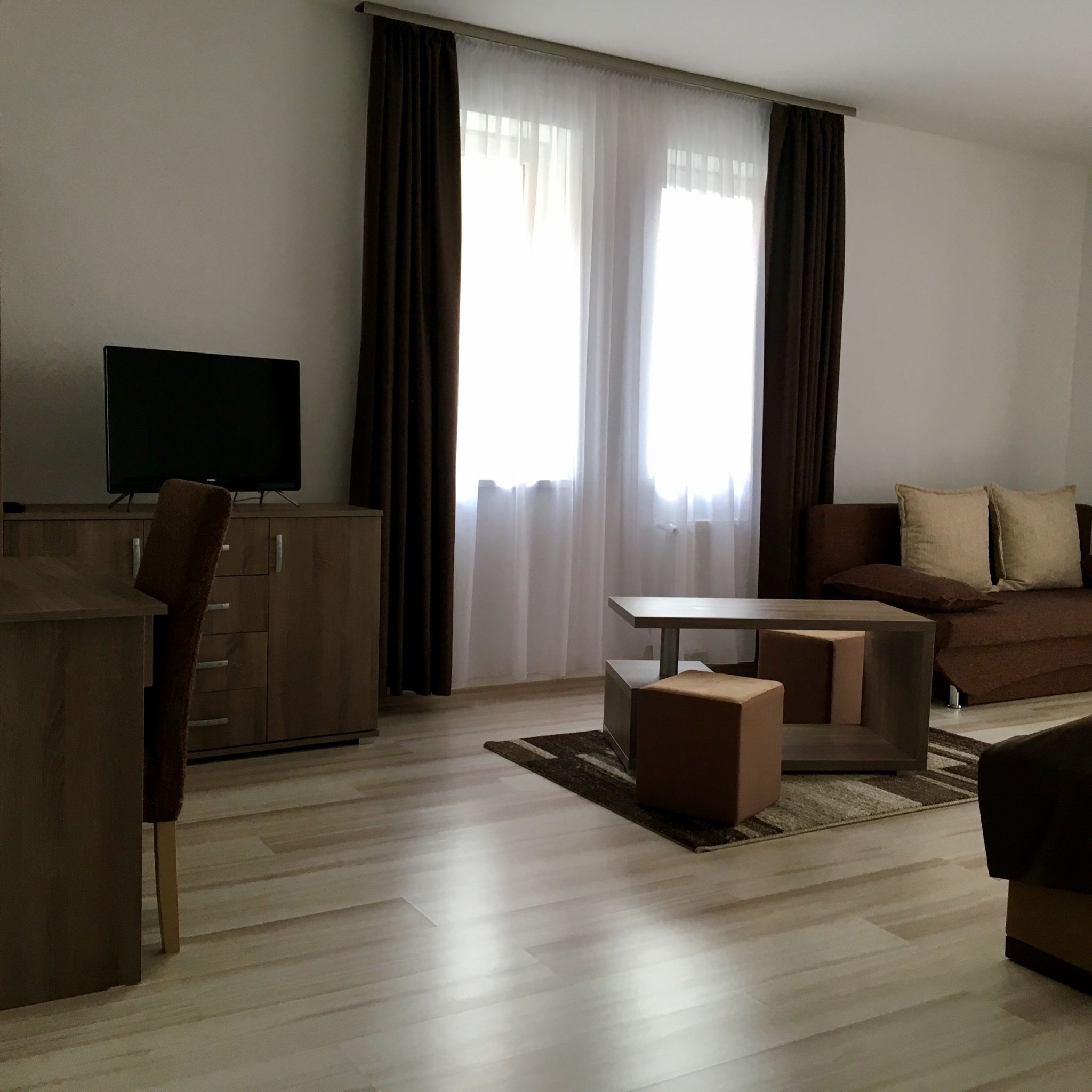 M F Apartman Egerszalók