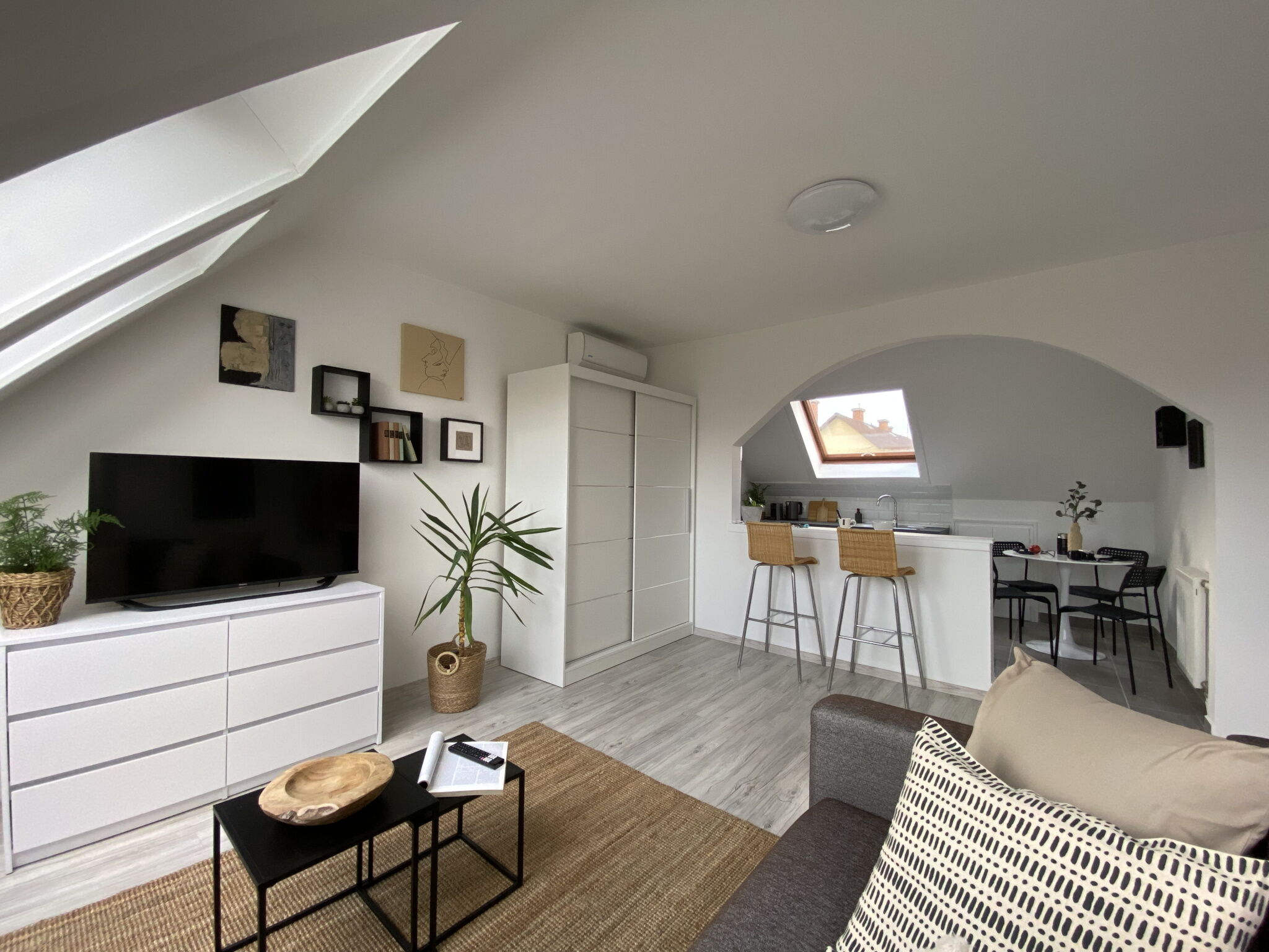 Neva Apartman Eger