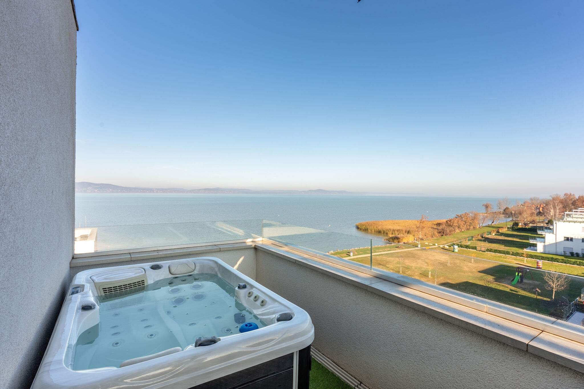 Sunset 504 Lakeview Jacuzzi Apartman Fonyod