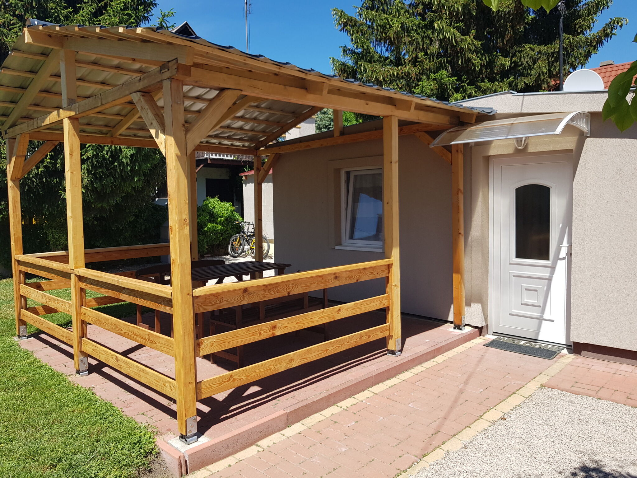 Rezeda Apartman Gardony