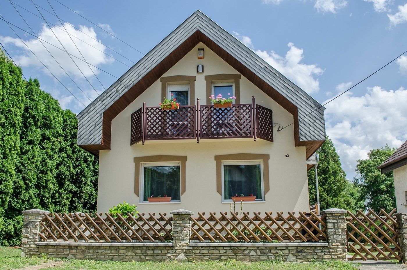 Sello Apartman Dombovar Gunarasfurdo