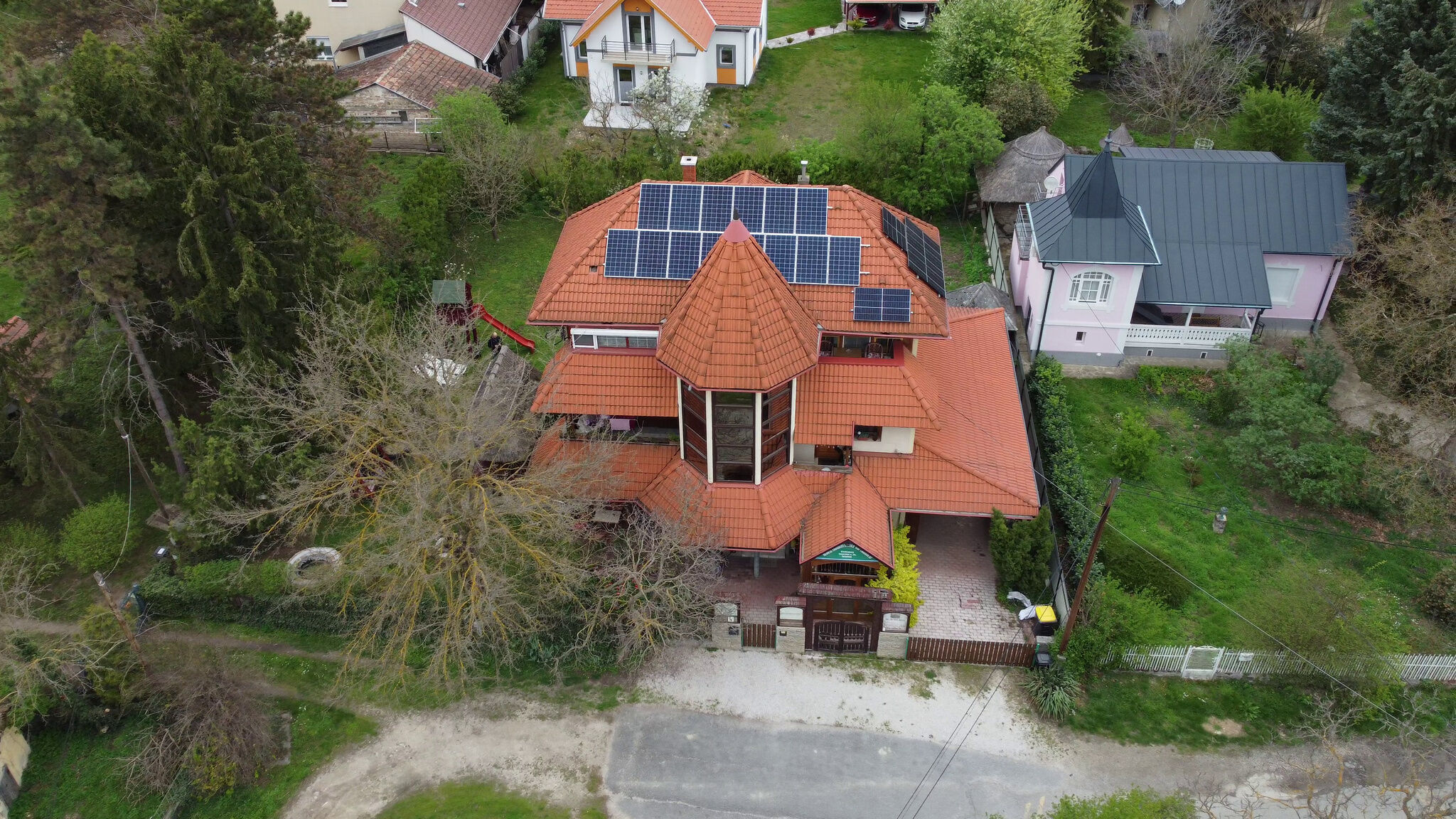 Porkolab Apartmanhaz Gyenesdias