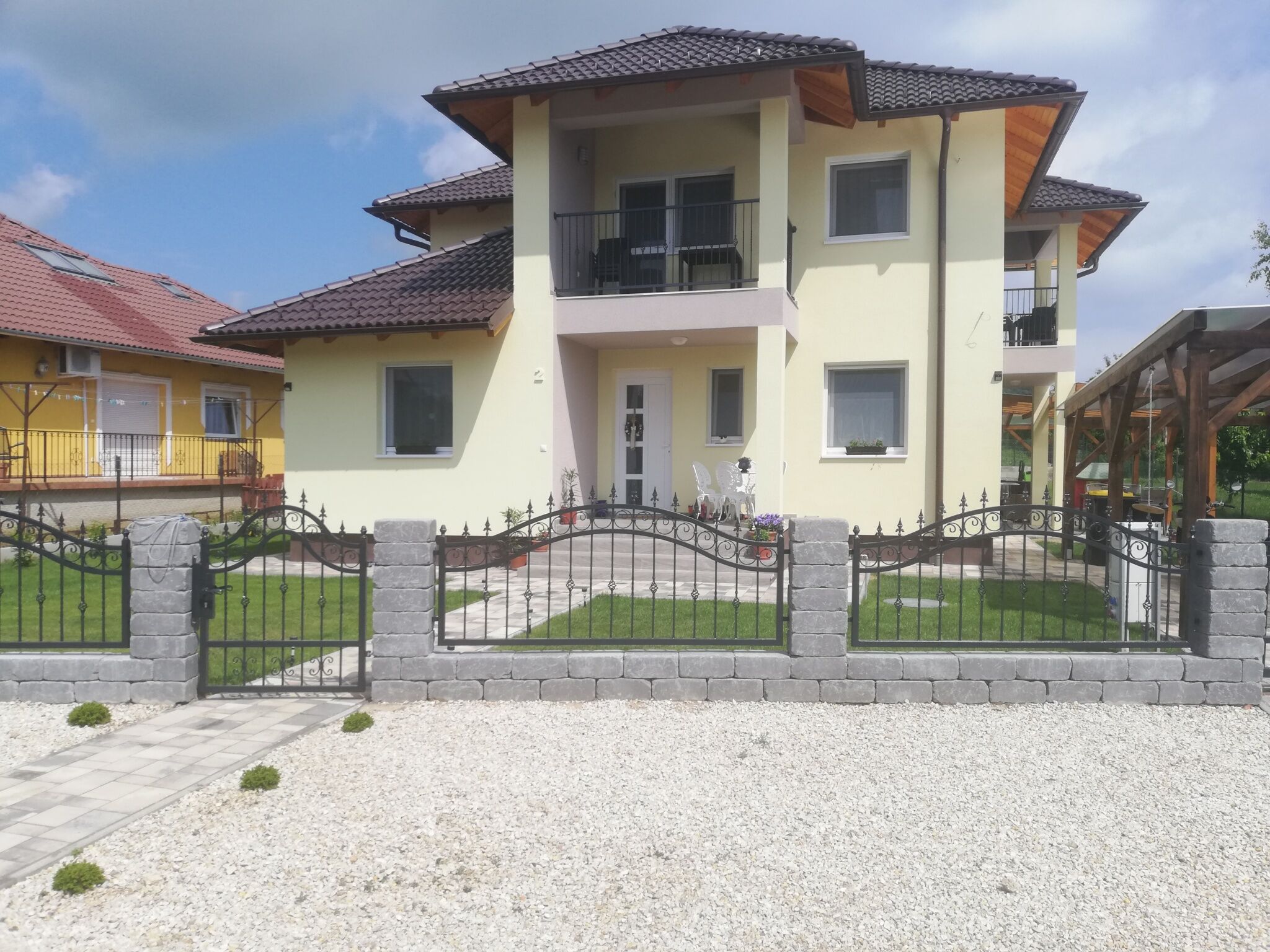 Villa Katalino Apartman Gyenesdias