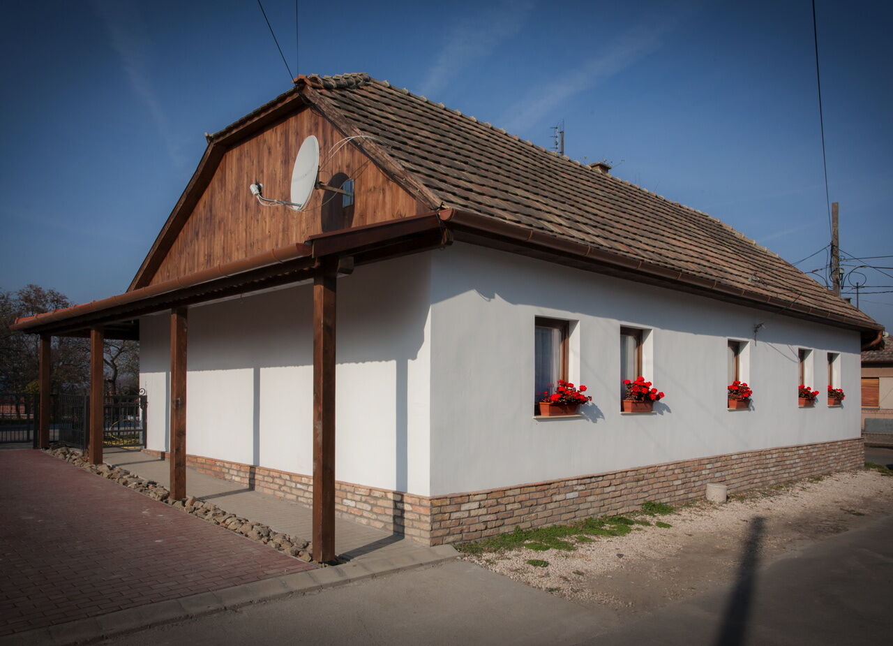 Grabensia Iskolamester Apartmanhaz Garab
