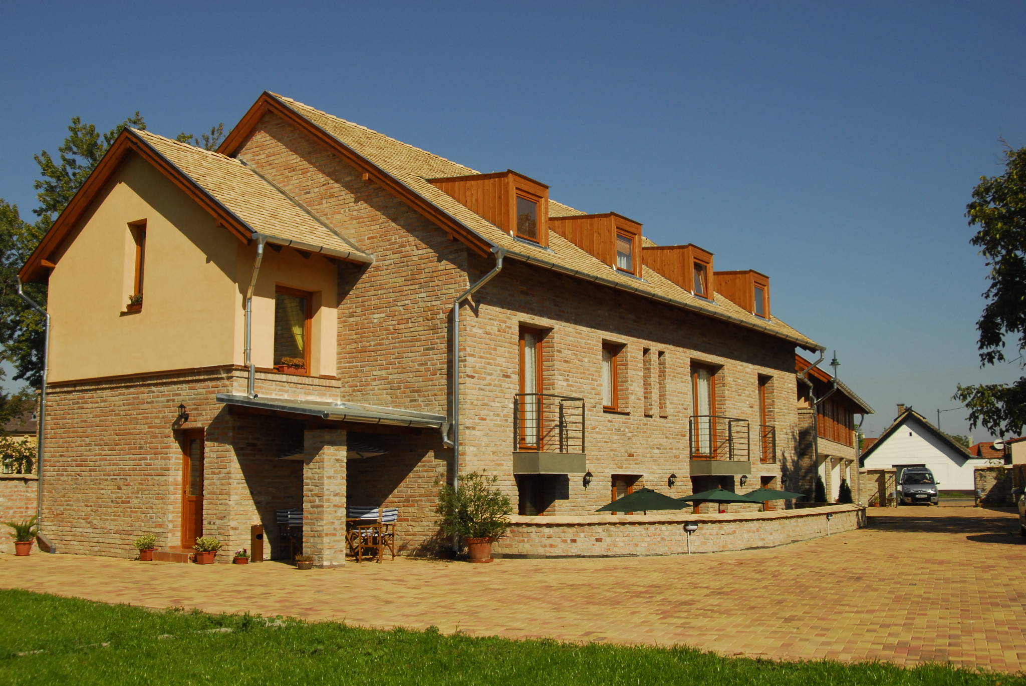 Vararok Apartman*** Gyula