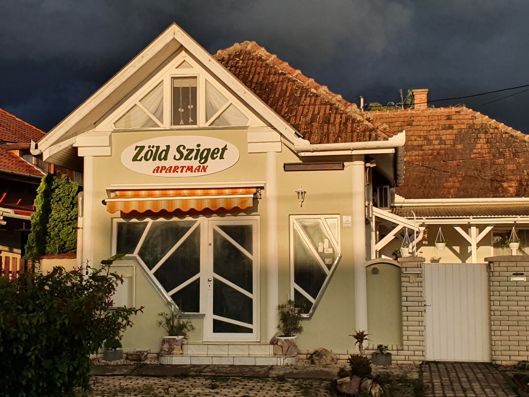 Zold Sziget Apartman Gyula