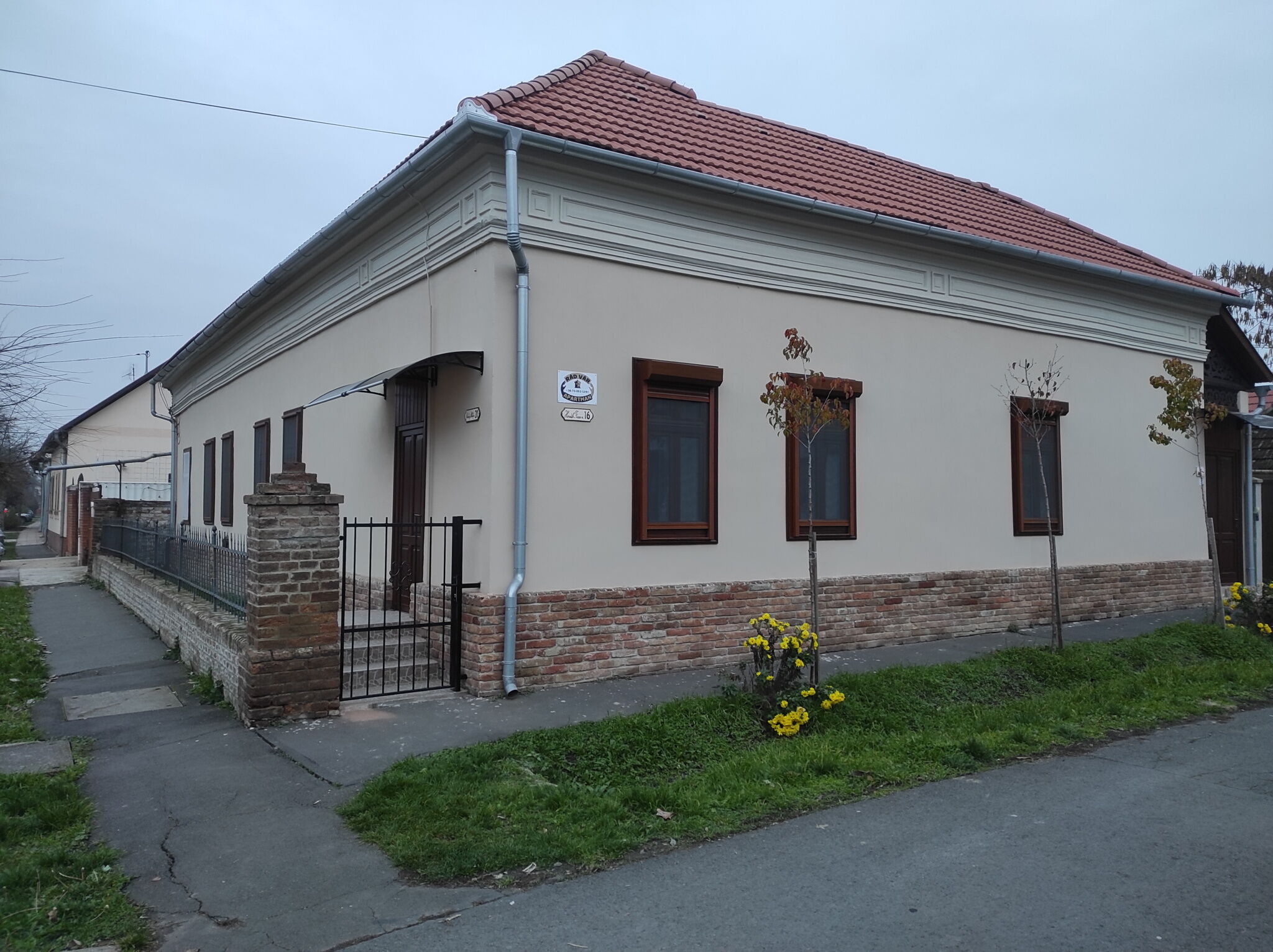 Rad Var Apartman Gyula