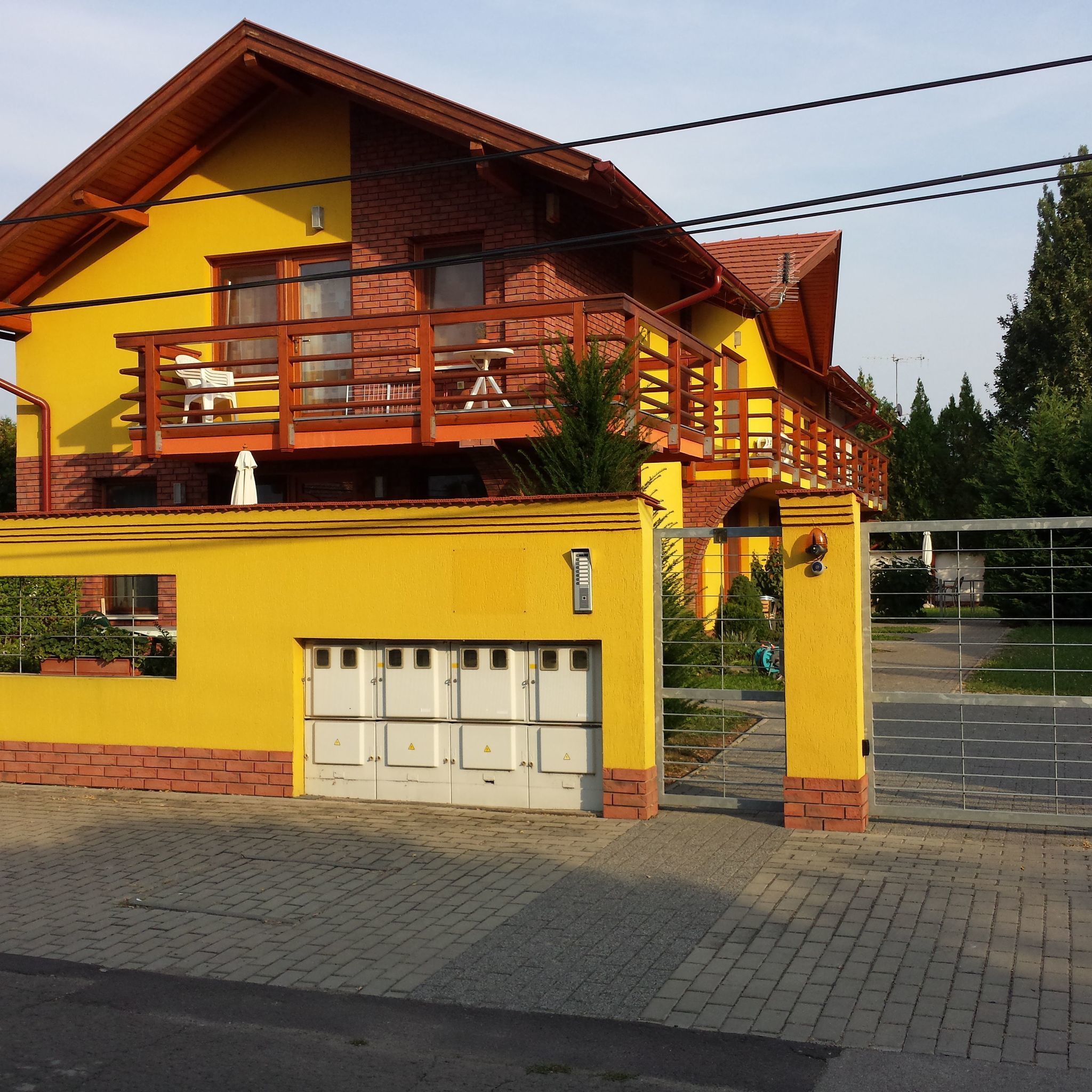 Okker Apartman Gyula