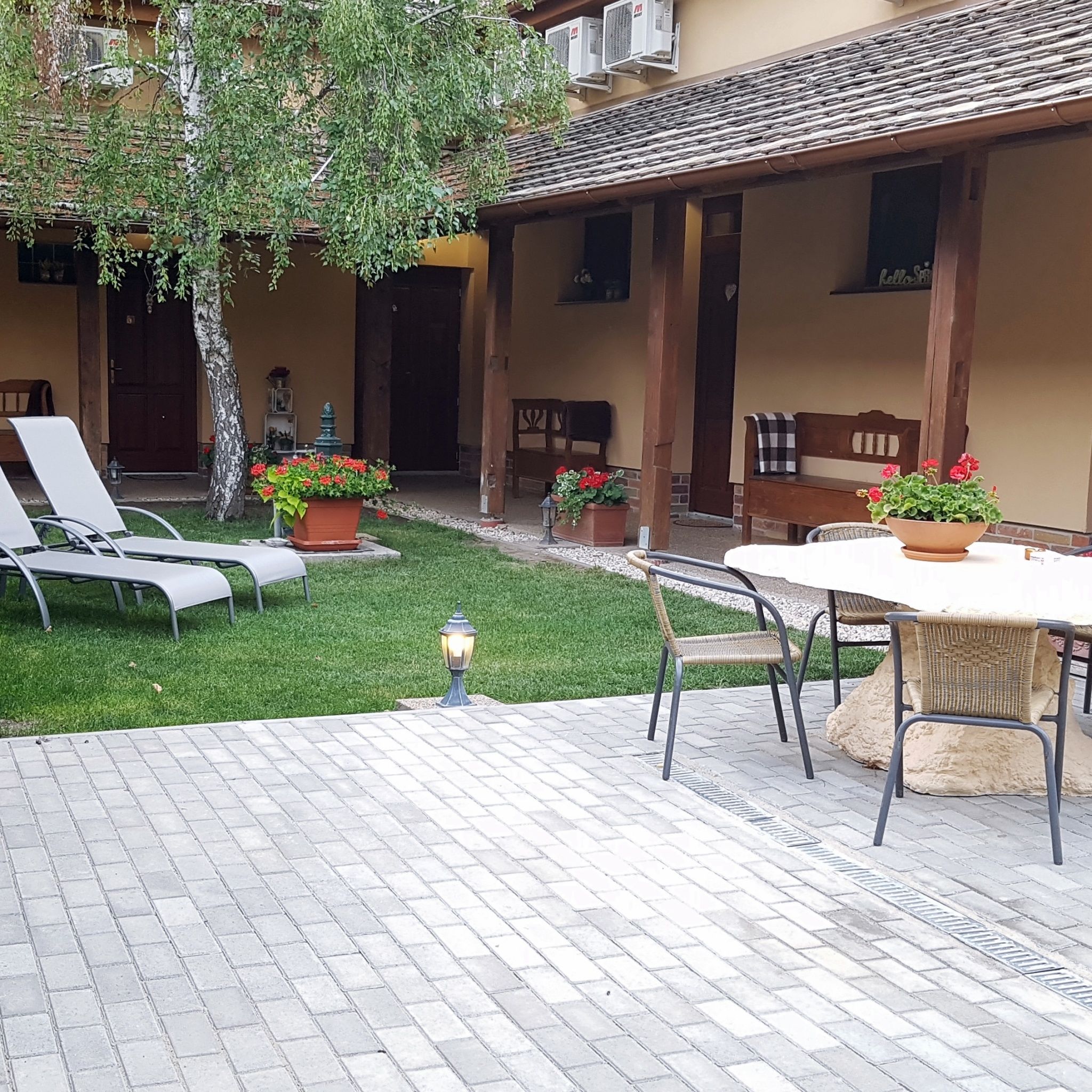 Gelleny Lux Apartman Gyula