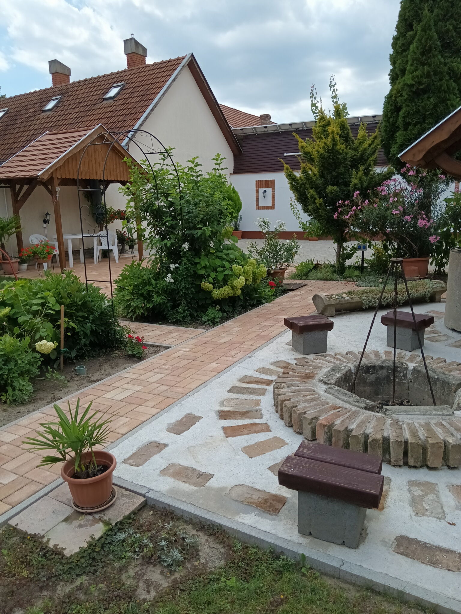 Alom Apartman Gyula
