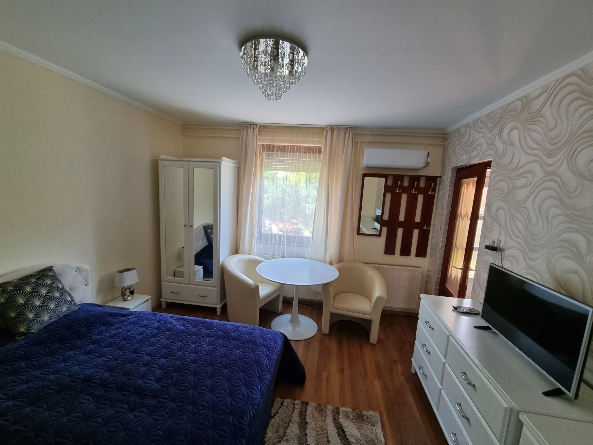 Adam Apartman Gyula