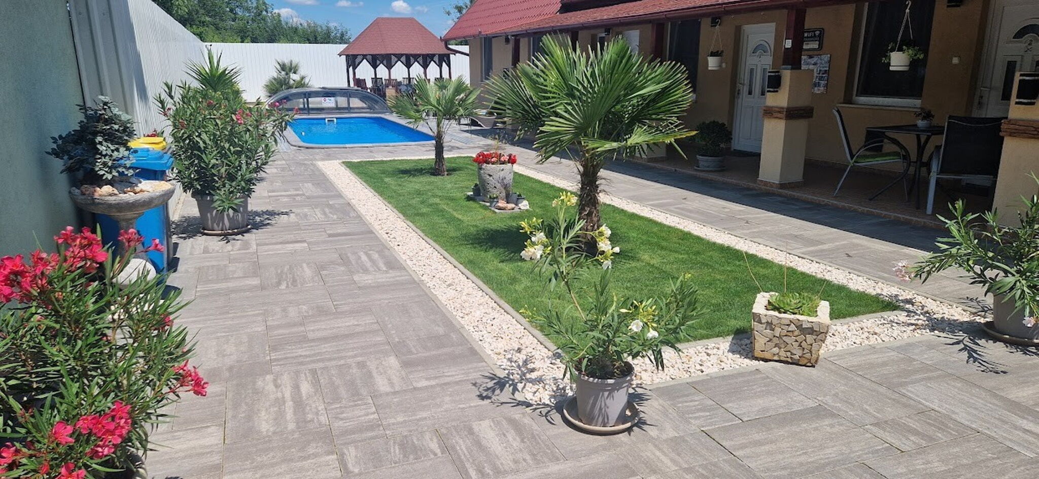 Tunde Apartmanhaz Hajduboszormeny