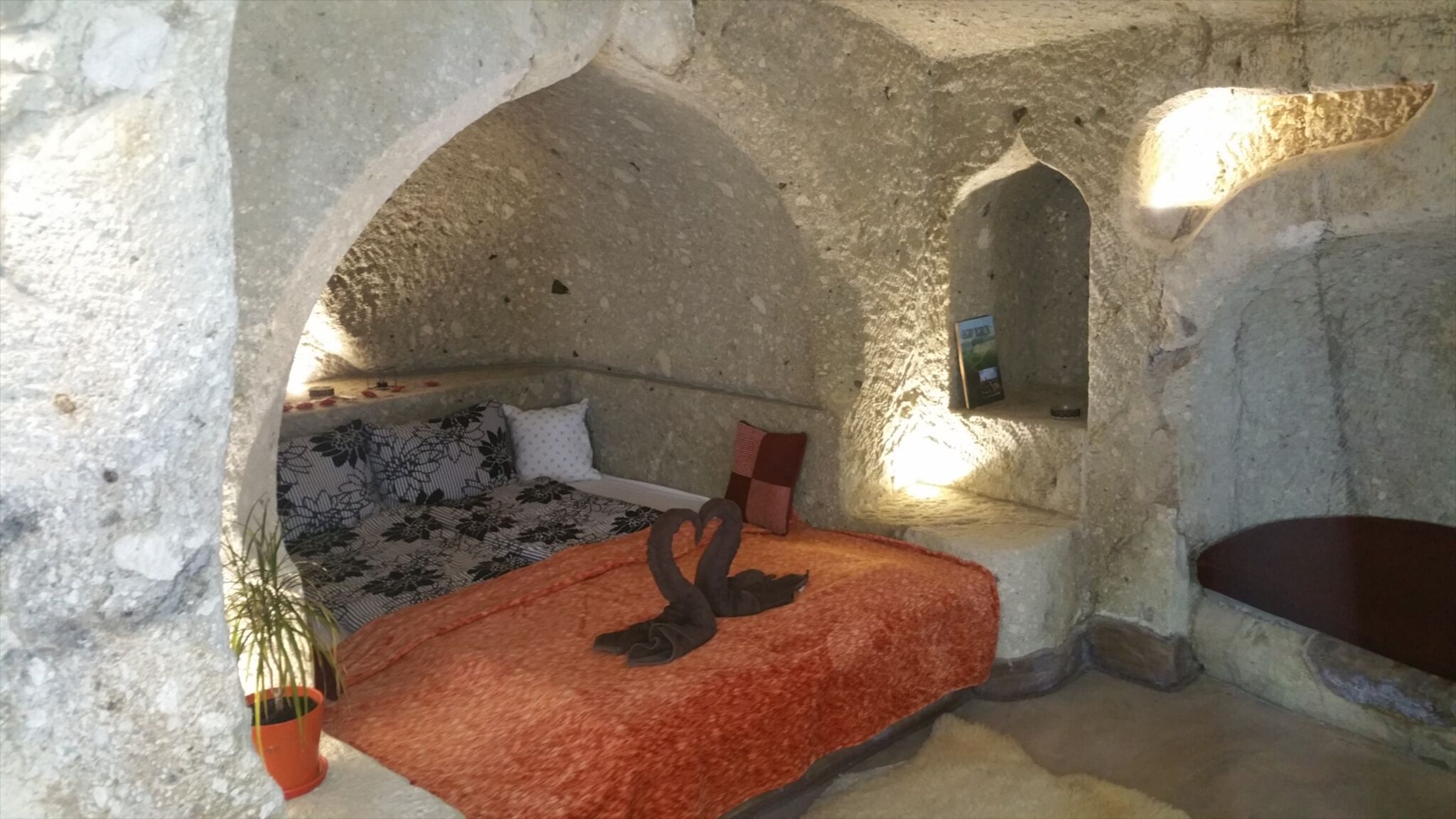Barlangszallas Szomolya
