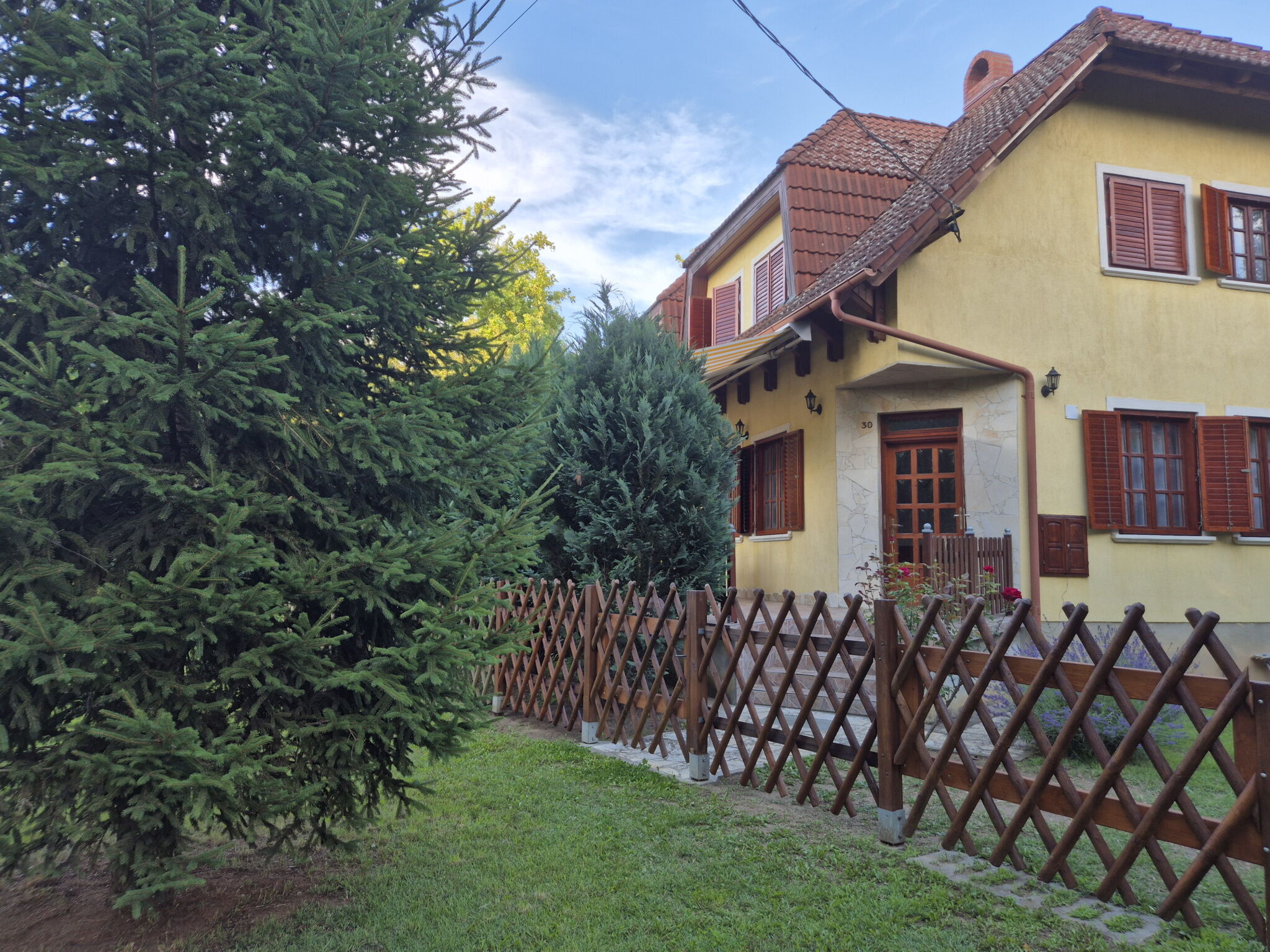Dome Nyaralohaz Tiszafured