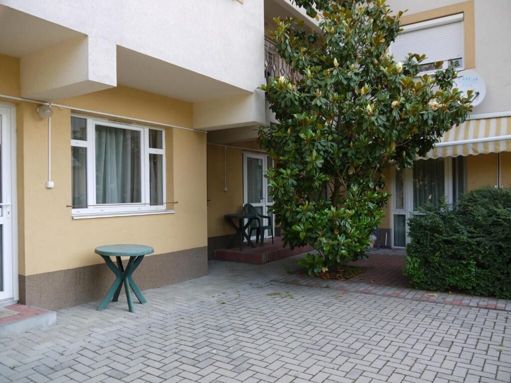 Eva 2 Apartmanhaz Hajduszoboszlo