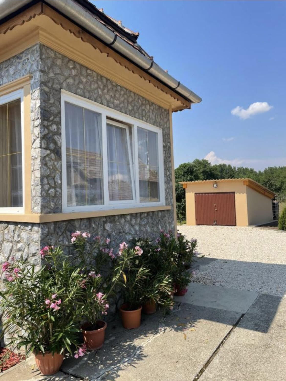 Torpi Apartman Halmaj
