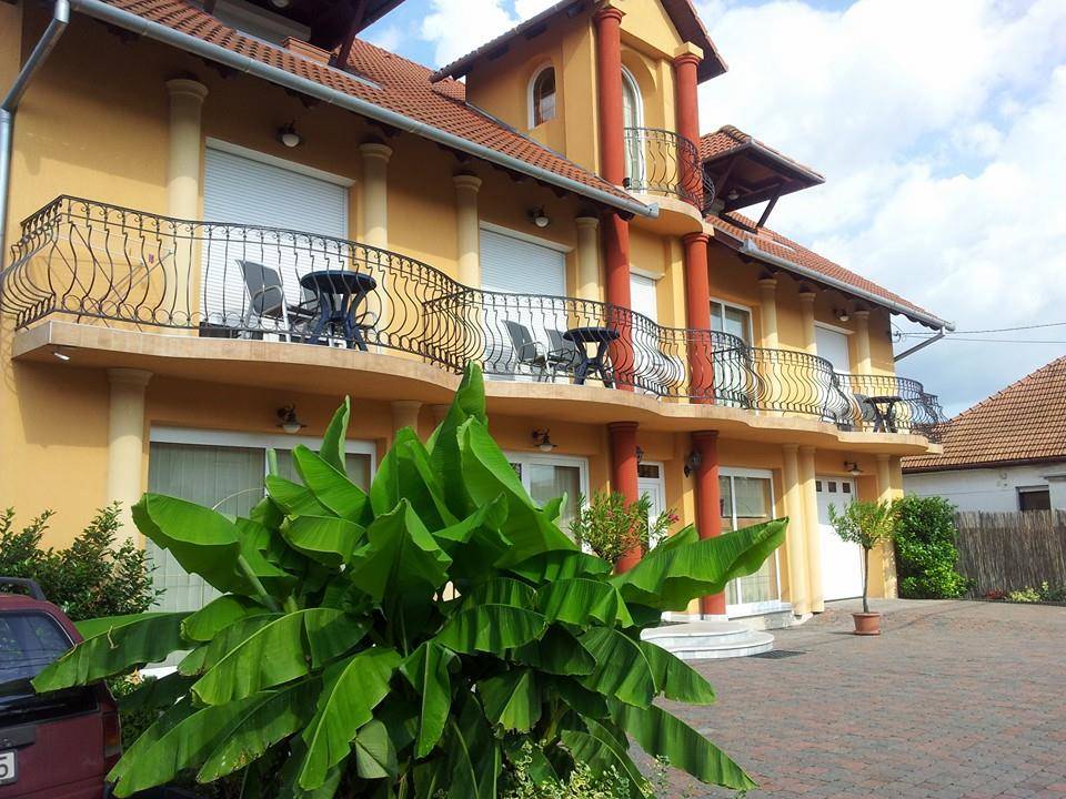 Mediterran Apartmanok Harkany