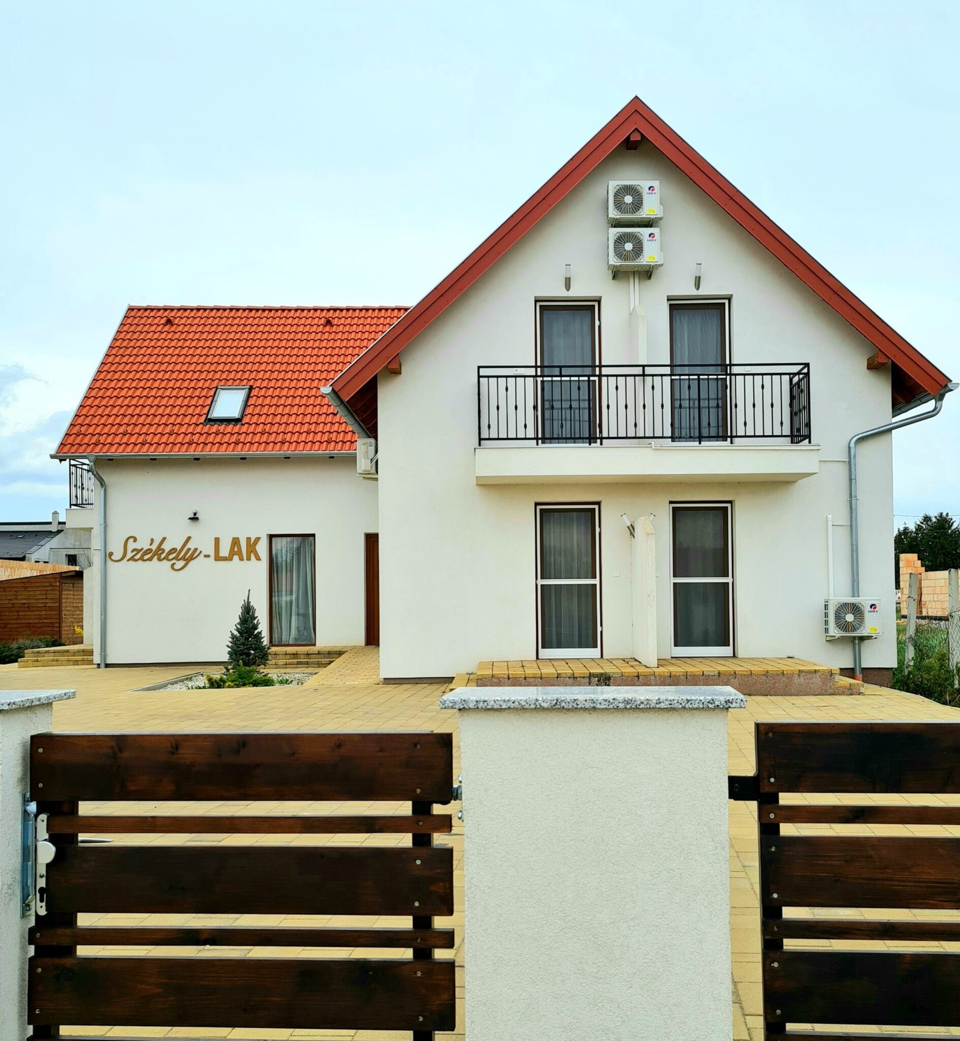 Szekely Lak Apartman Hegyko
