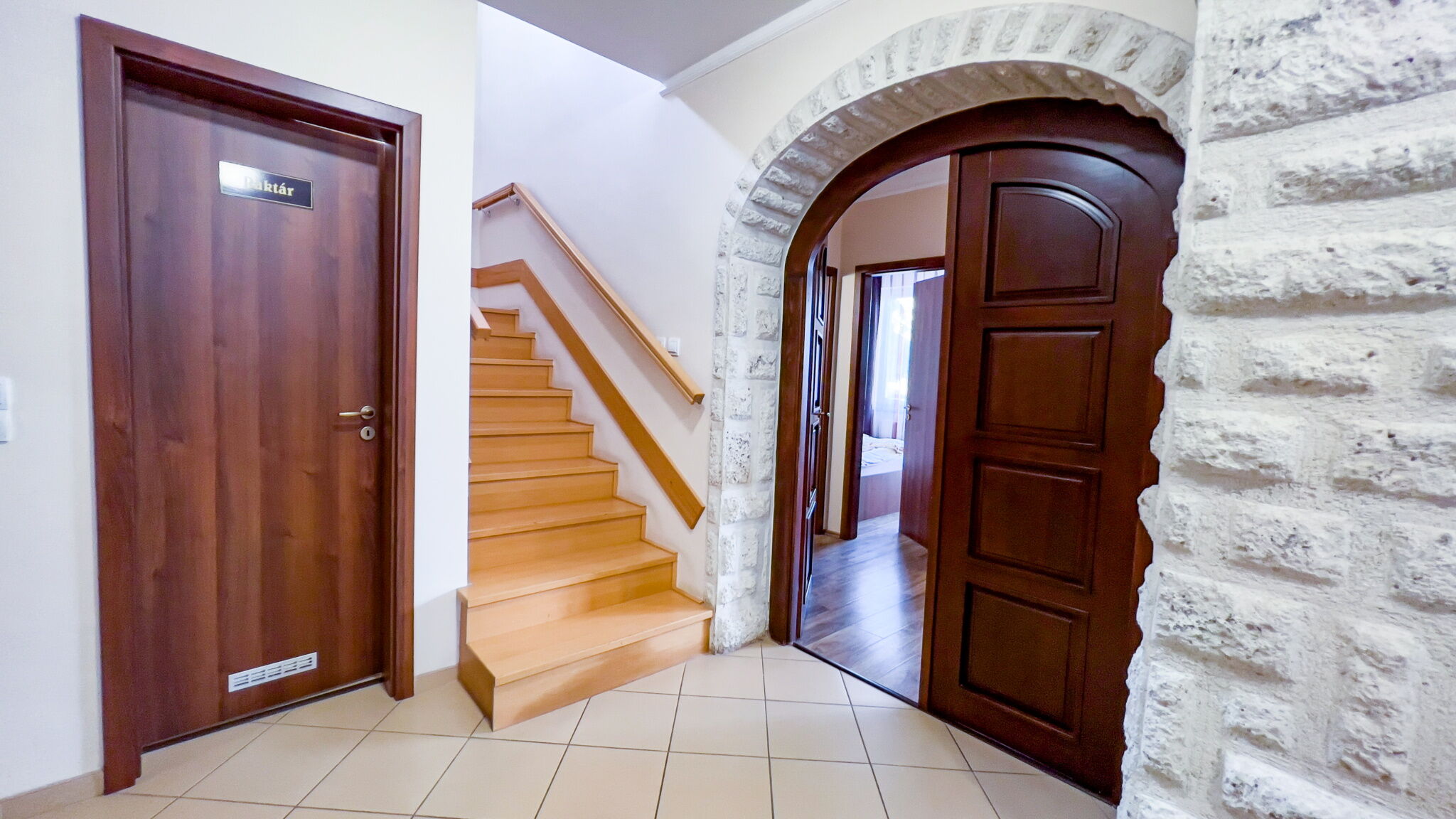 Andi Apartmanhaz Hajduszoboszlo
