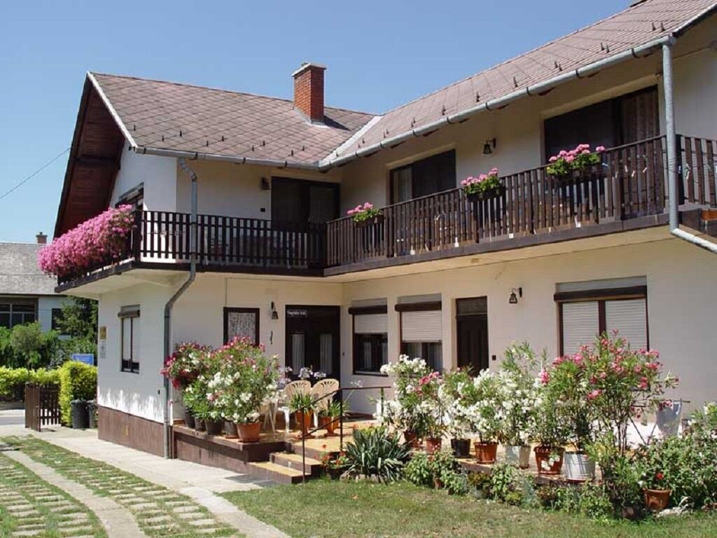 Berki Margit Apartman Heviz
