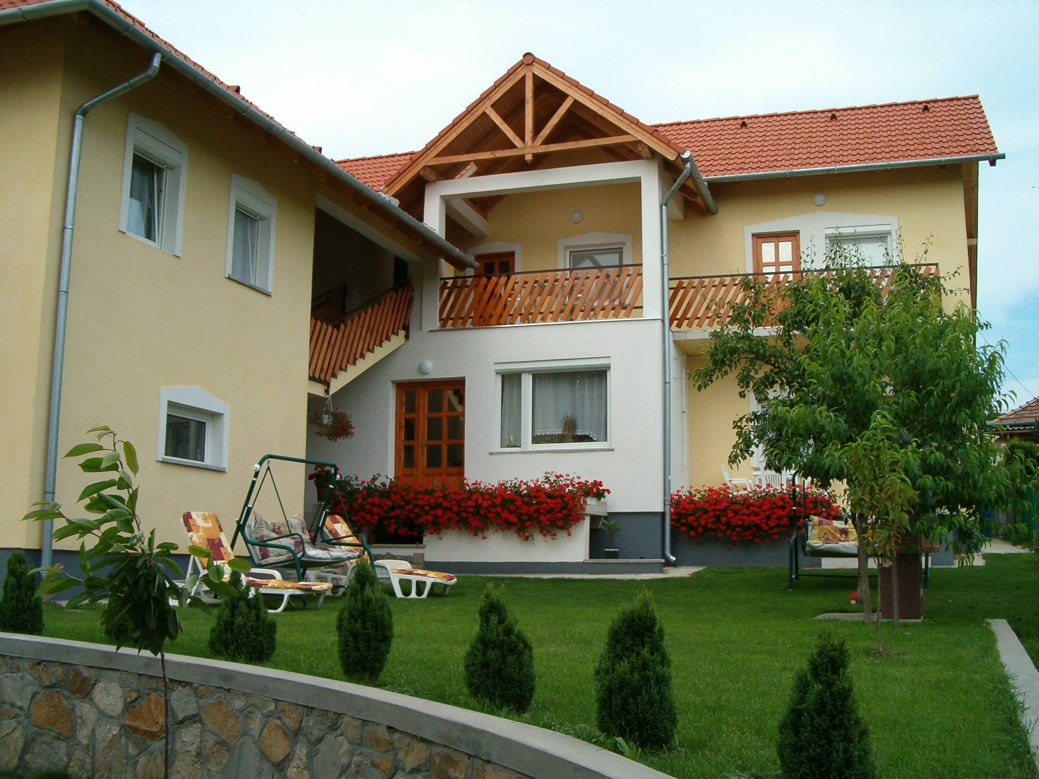 Madach Apartmanhaz Heviz