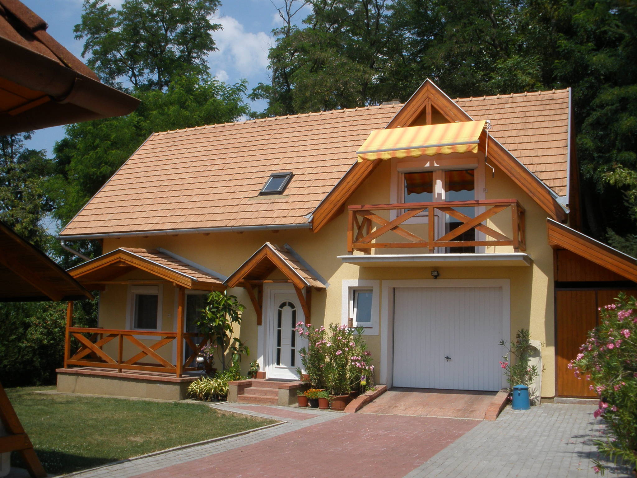 Emilia Apartmanhaz Heviz