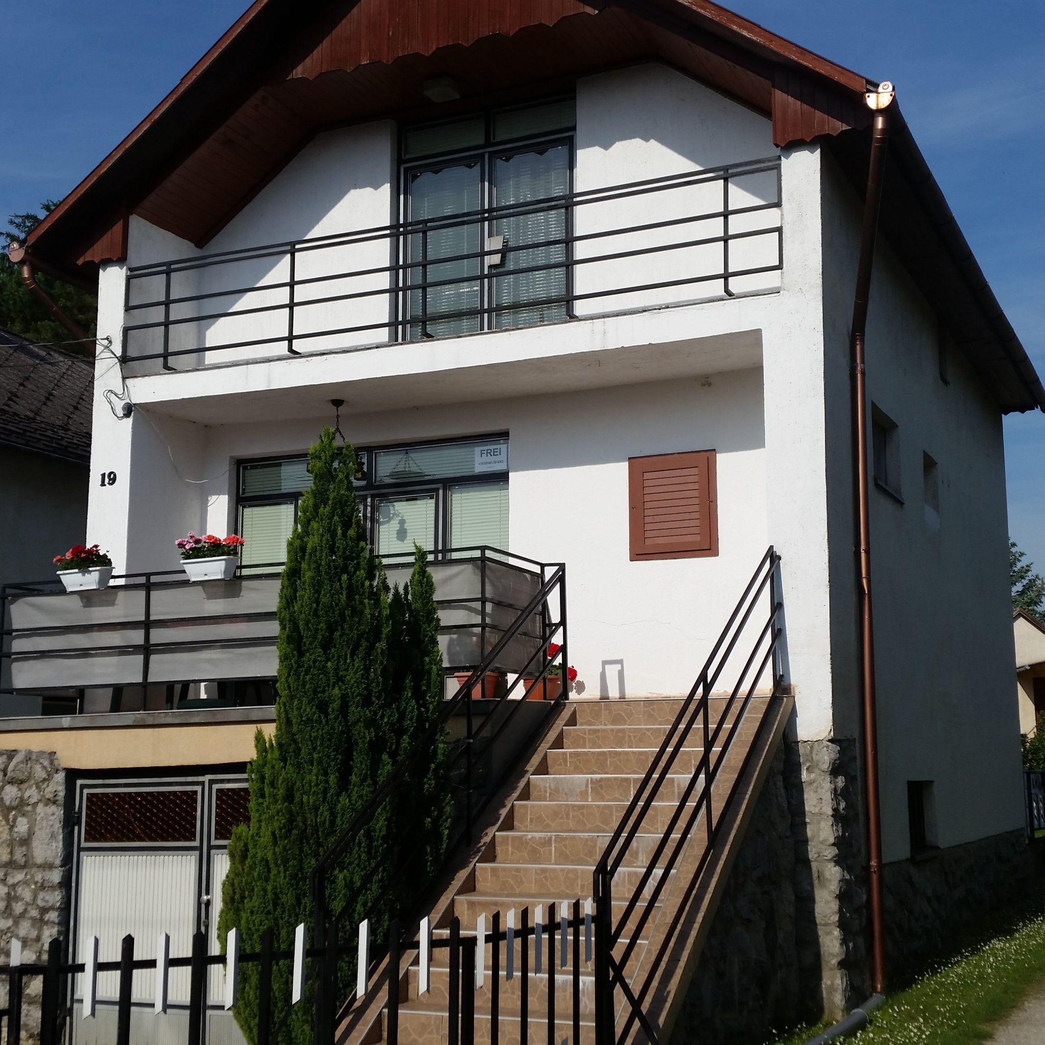 B B Apartman Igal