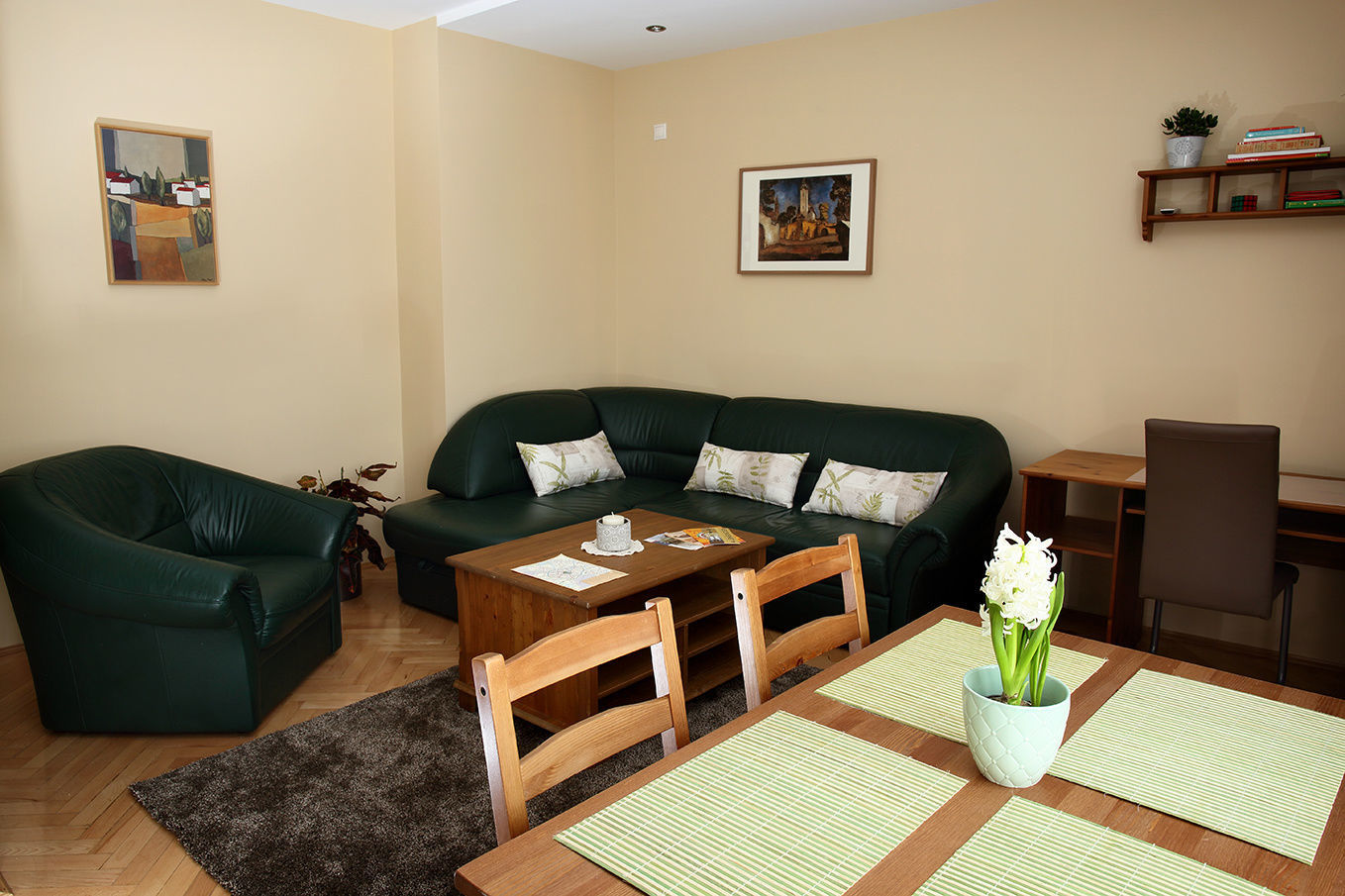 Ecomfort Bababarat Apartman Kecskemet