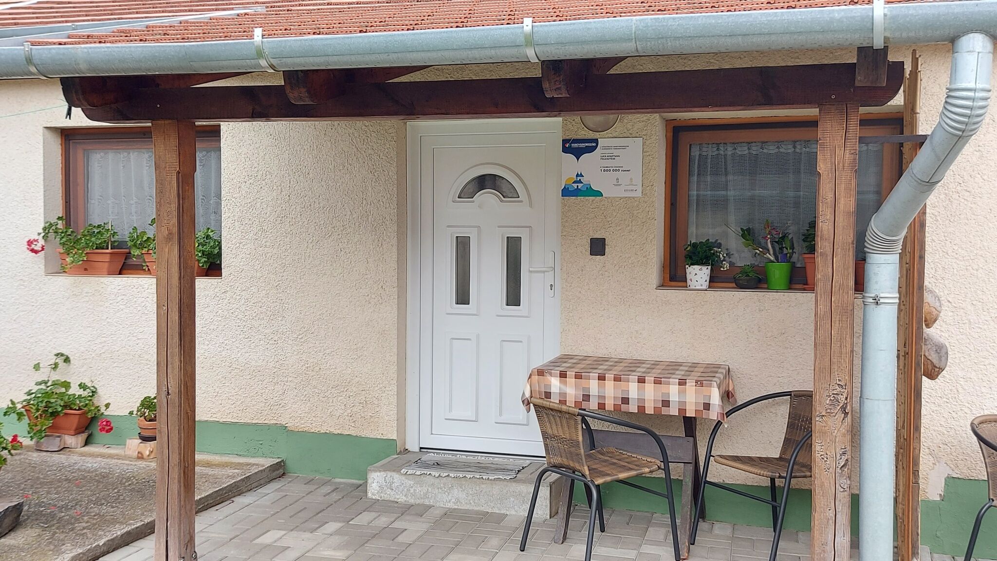 Luca Apartman Kehidakustany