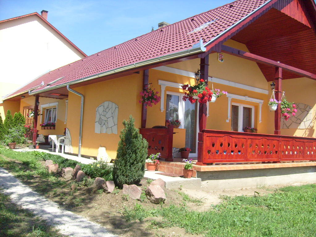 Andrea Apartman Kehidakustany