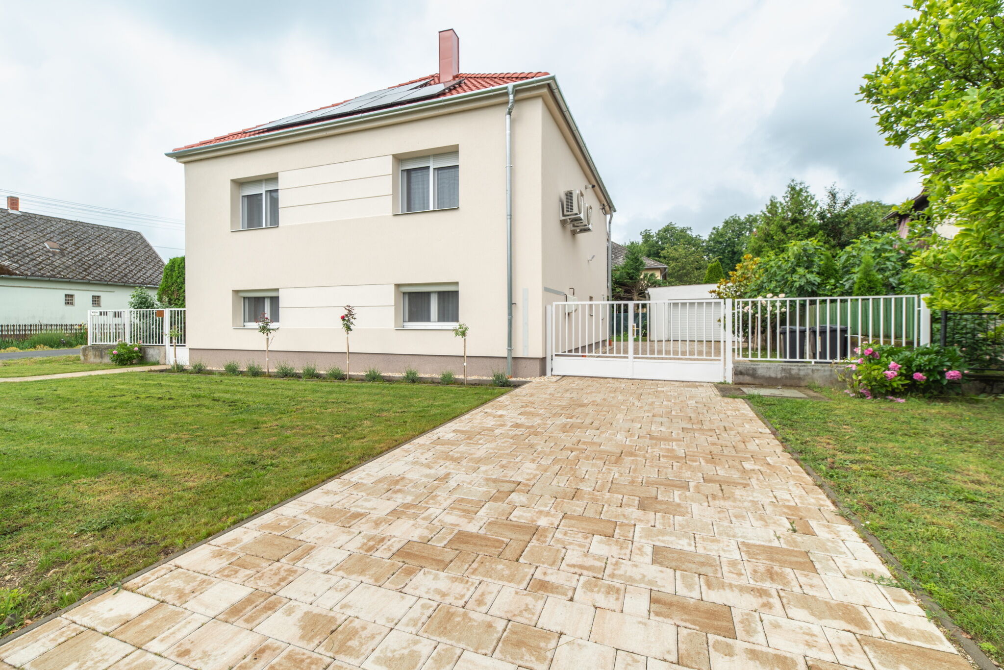 Topaz Apartmanhazak Keszthely