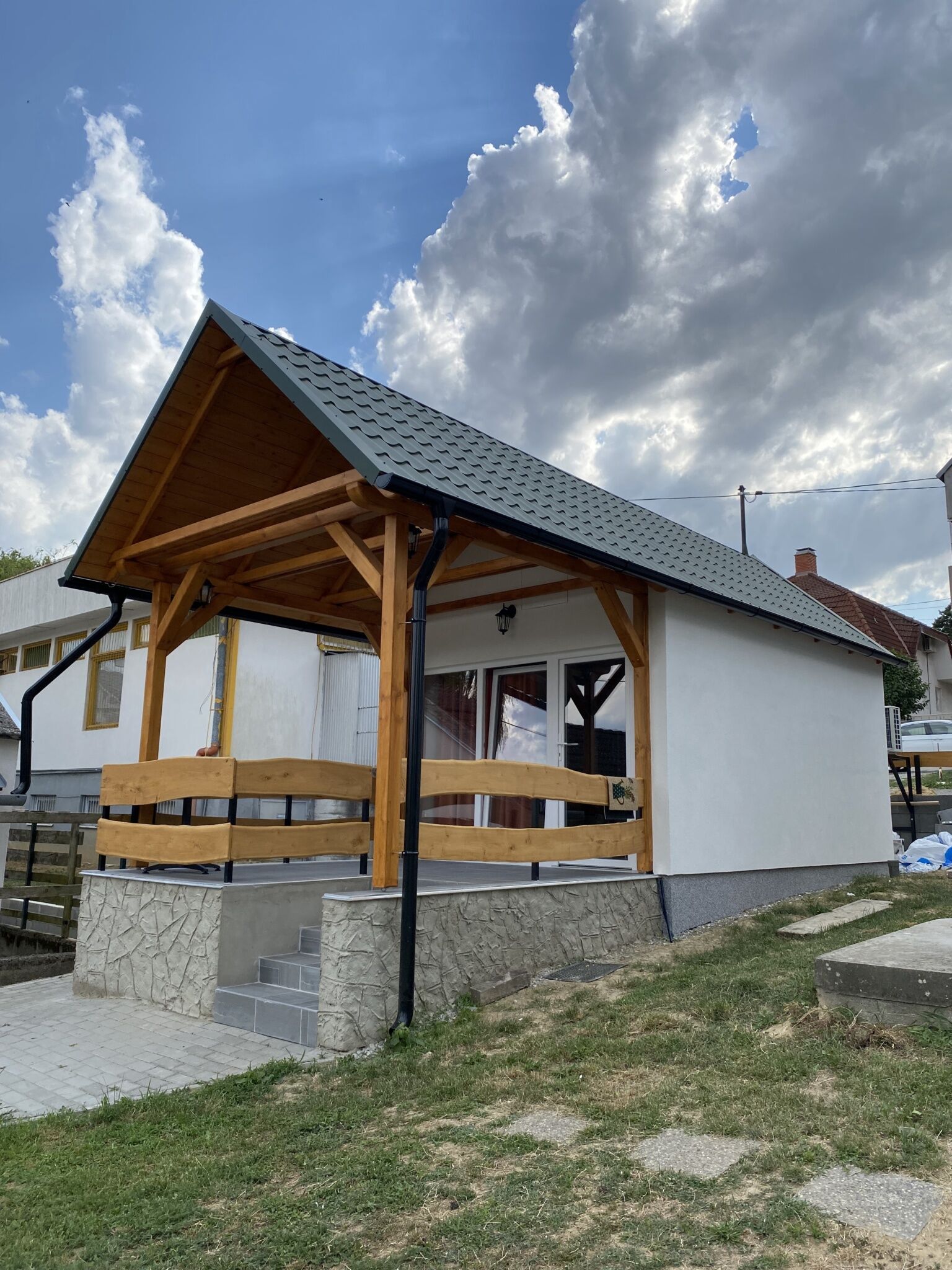 Zitalaka Apartman Igal