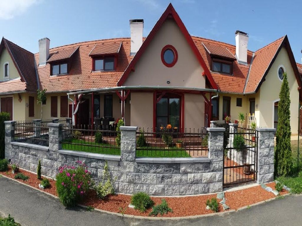 Boroka Apartman Lenti