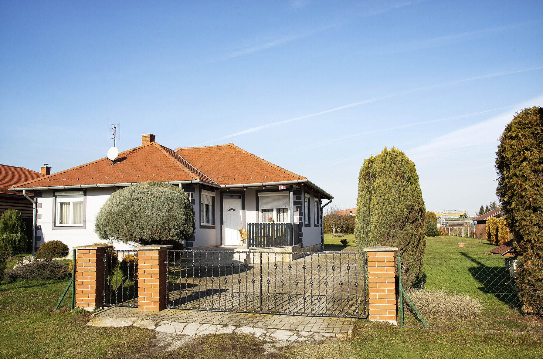 Napsugar Apartman Lenti