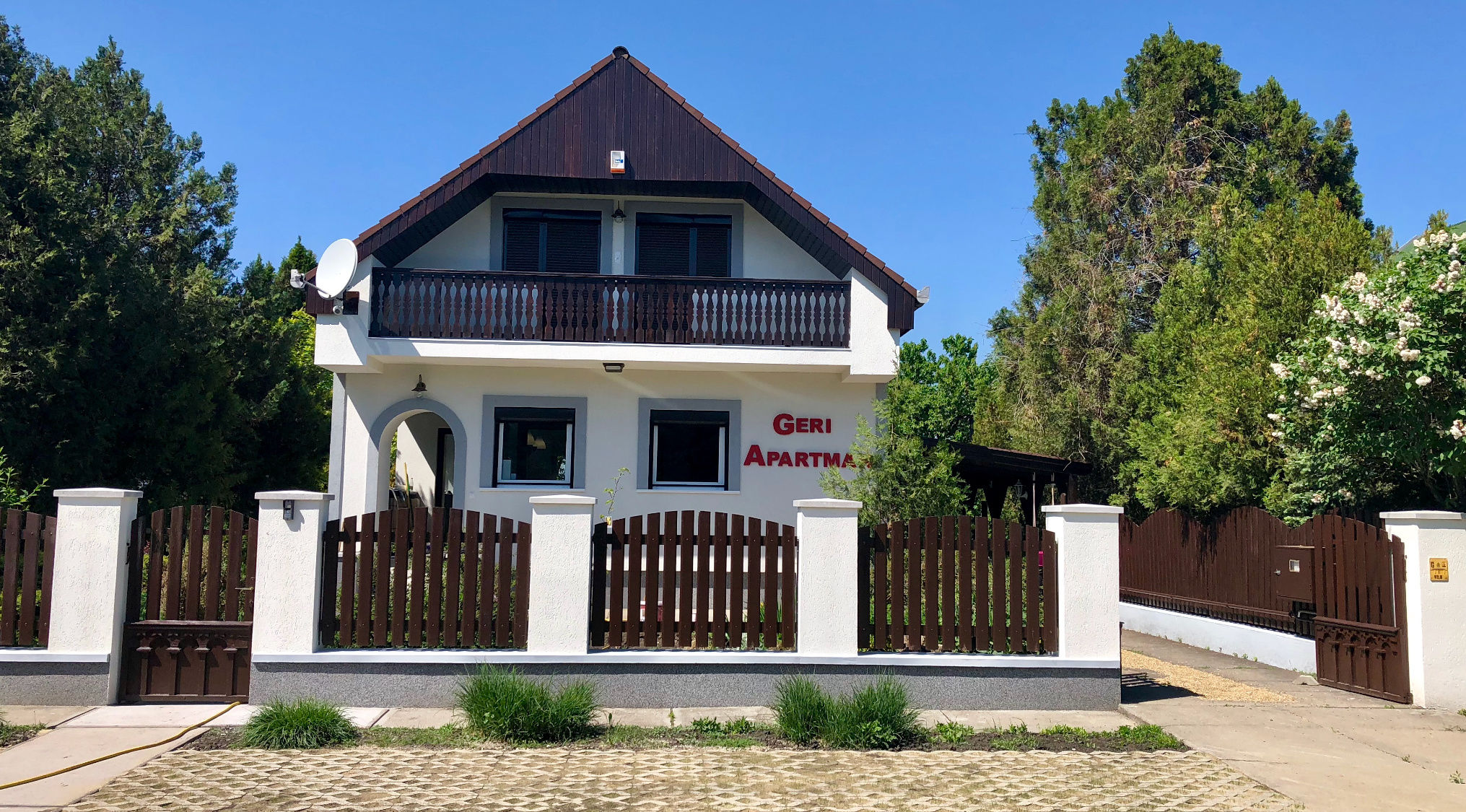 Geri Apartman Mezokovesd