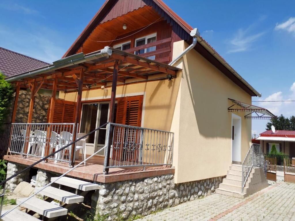 Gyongyvirag Apartman Mezokovesd