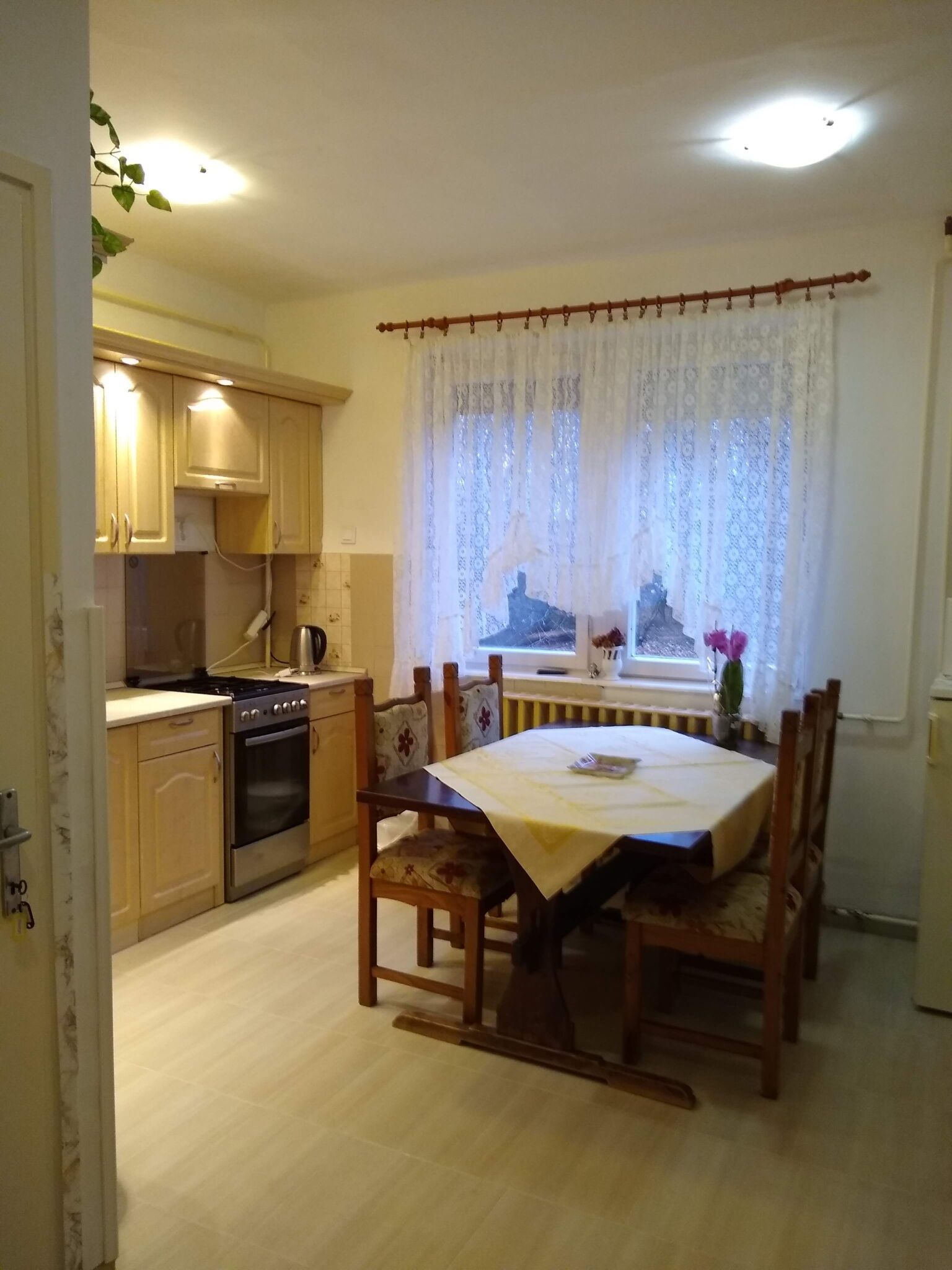 Ujfalusi Apartman Kisujszallas