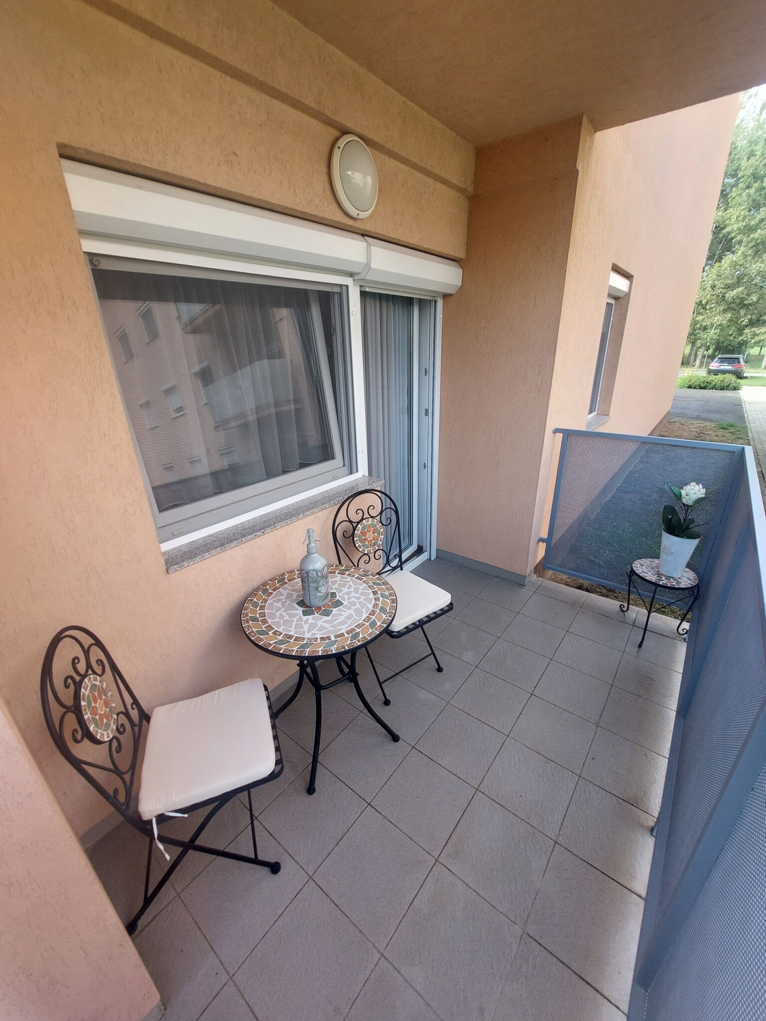 Viola Apartman Kozarmisleny