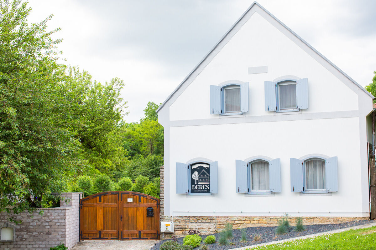 Deres Apartmanhaz Lokut