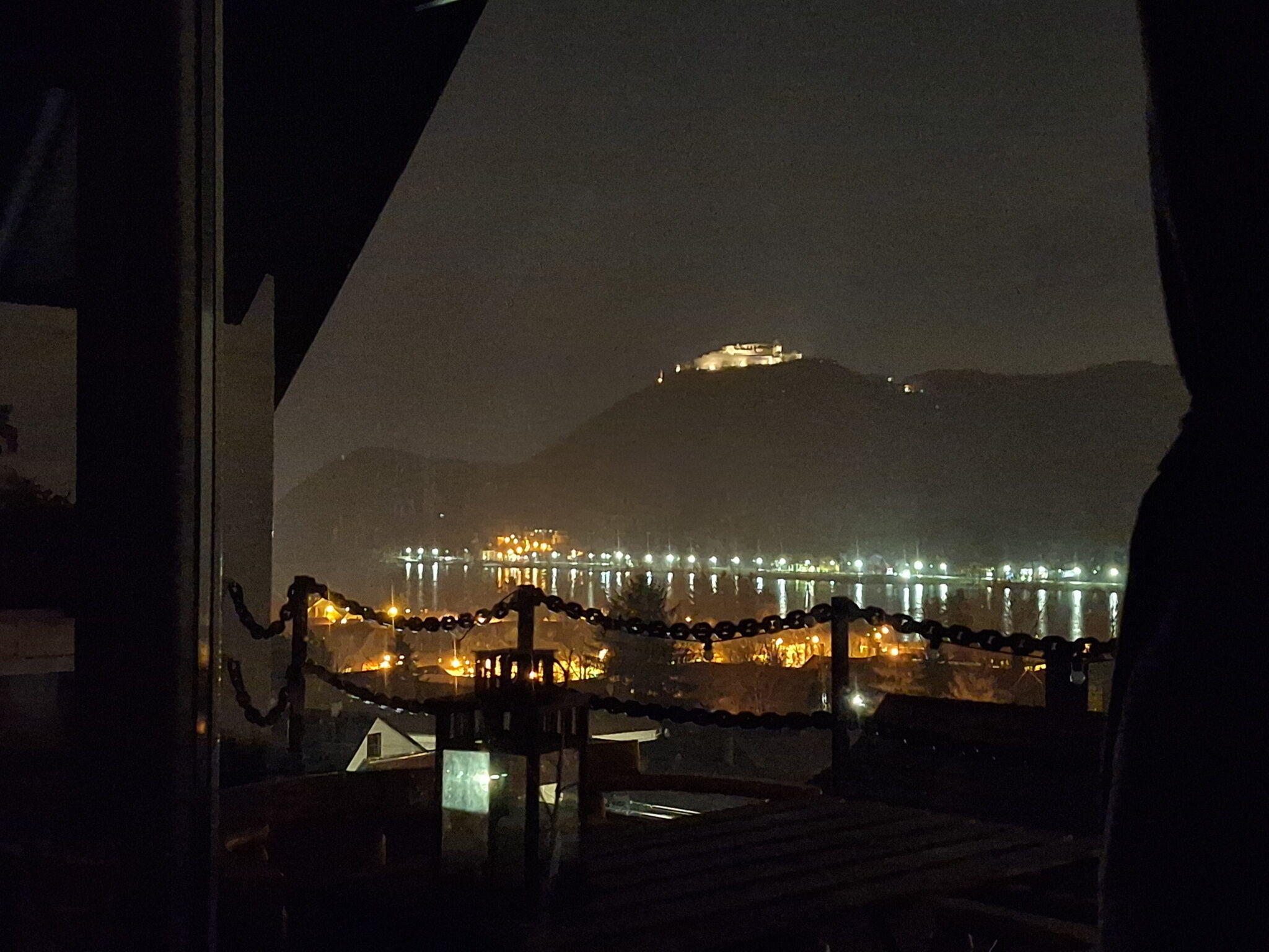 V4 Kilatoterasz Apartmanok Nagymaros